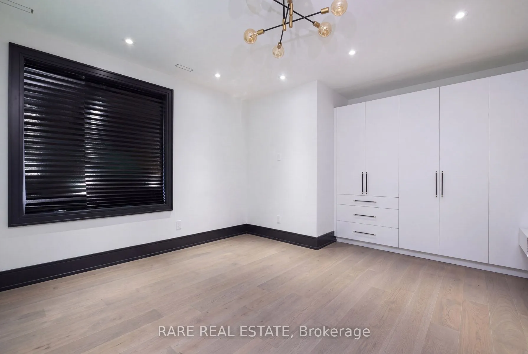 23 Valleyview Court
