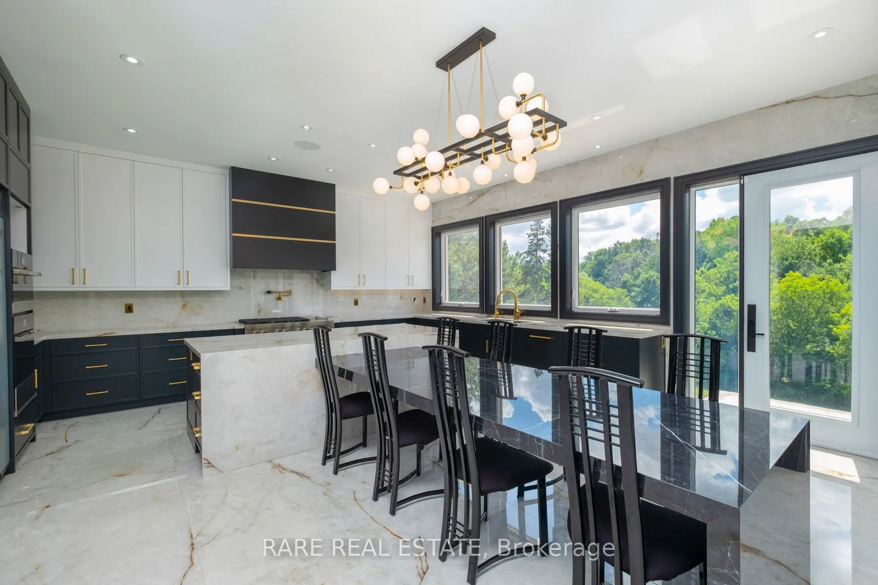 23 Valleyview Court