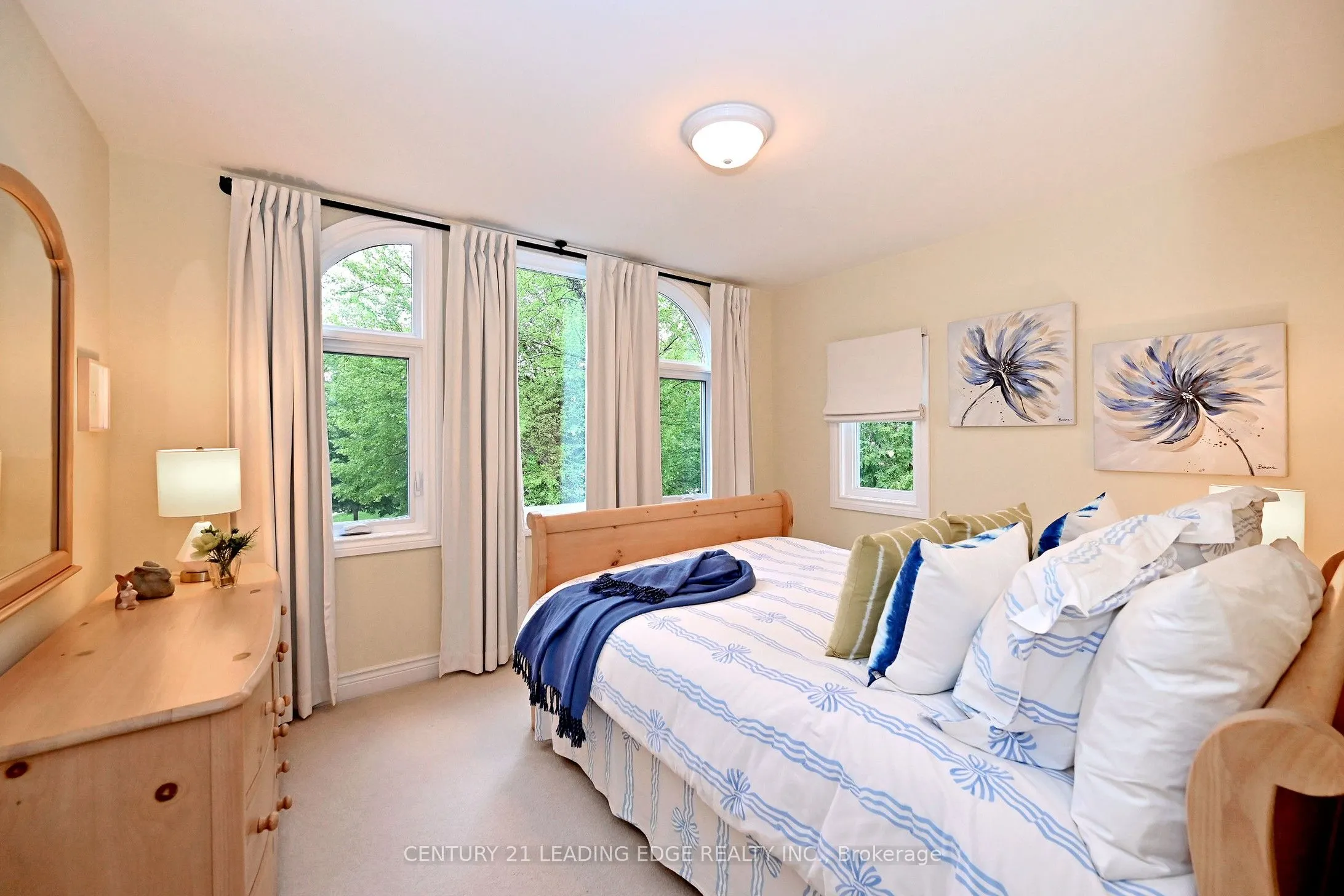 7 Normandale Road