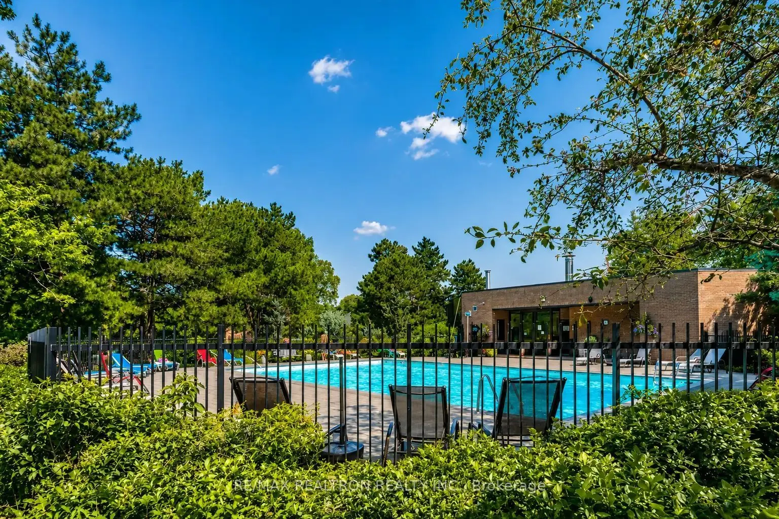 40 Baif Boulevard S #506