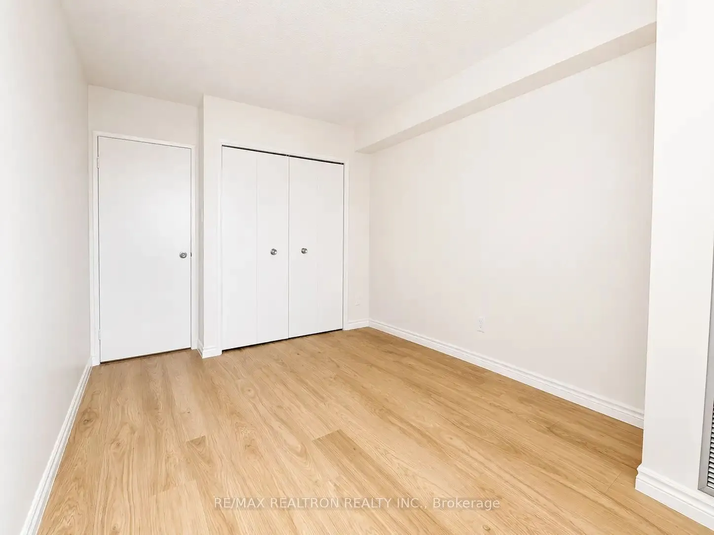 40 Baif Boulevard S #506