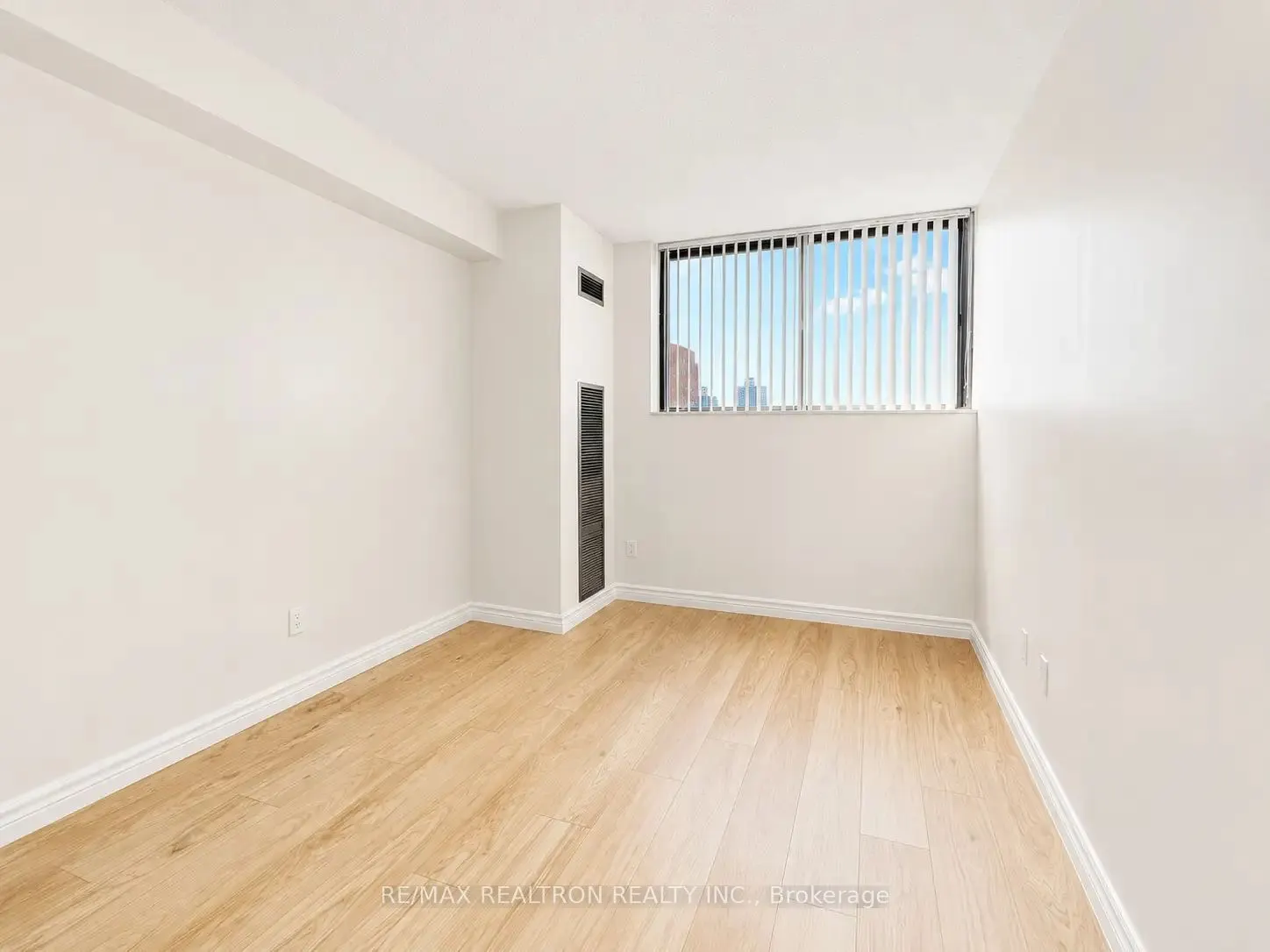 40 Baif Boulevard S #506