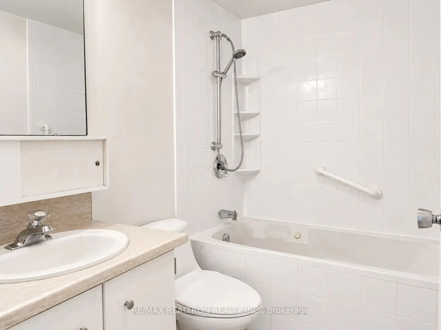 40 Baif Boulevard S #506