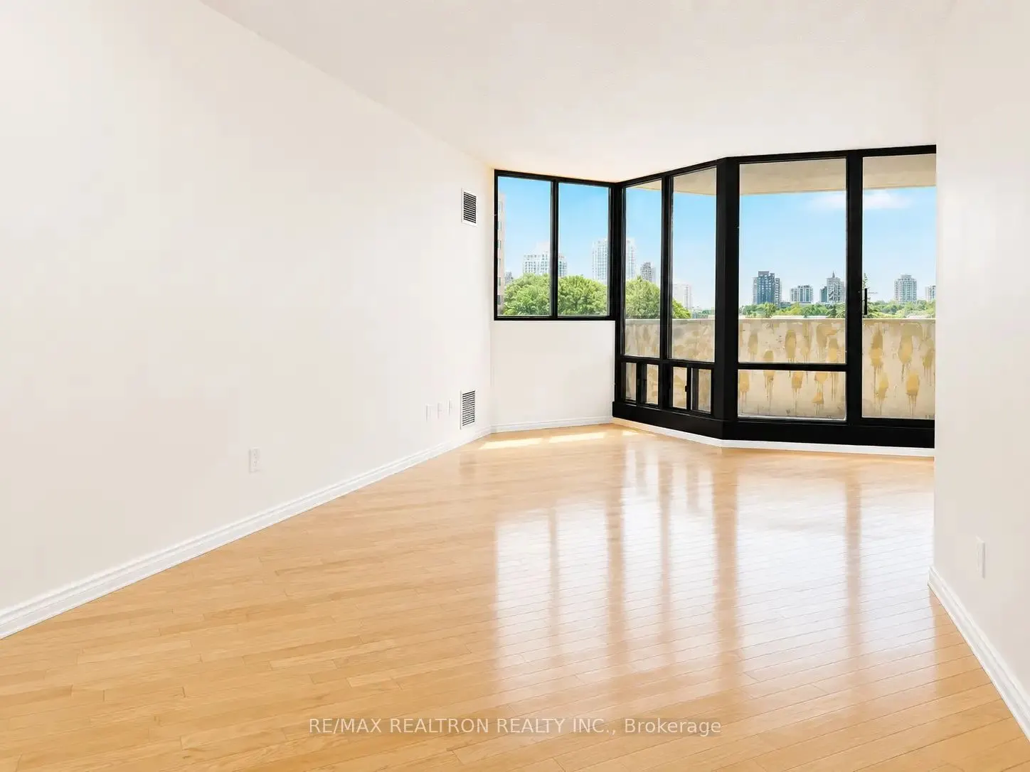 40 Baif Boulevard S #506