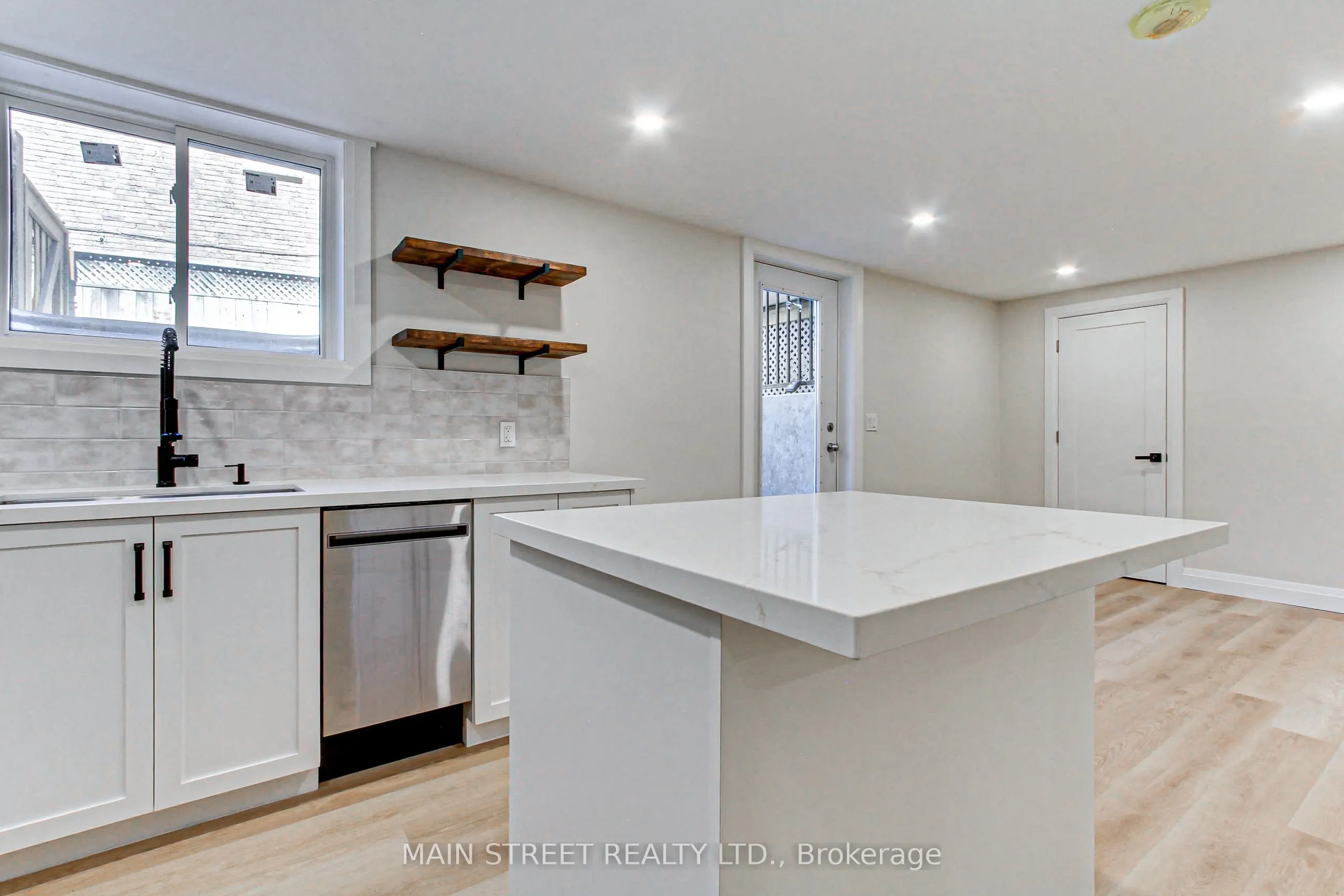 4 Carrington Place #B