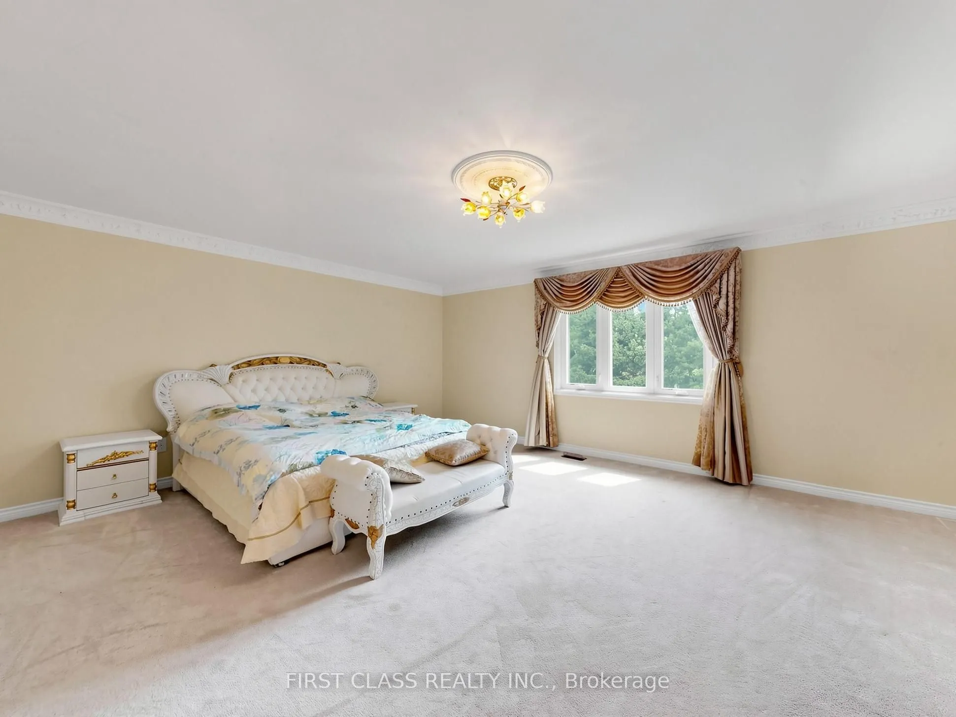 9 Westpoint Court