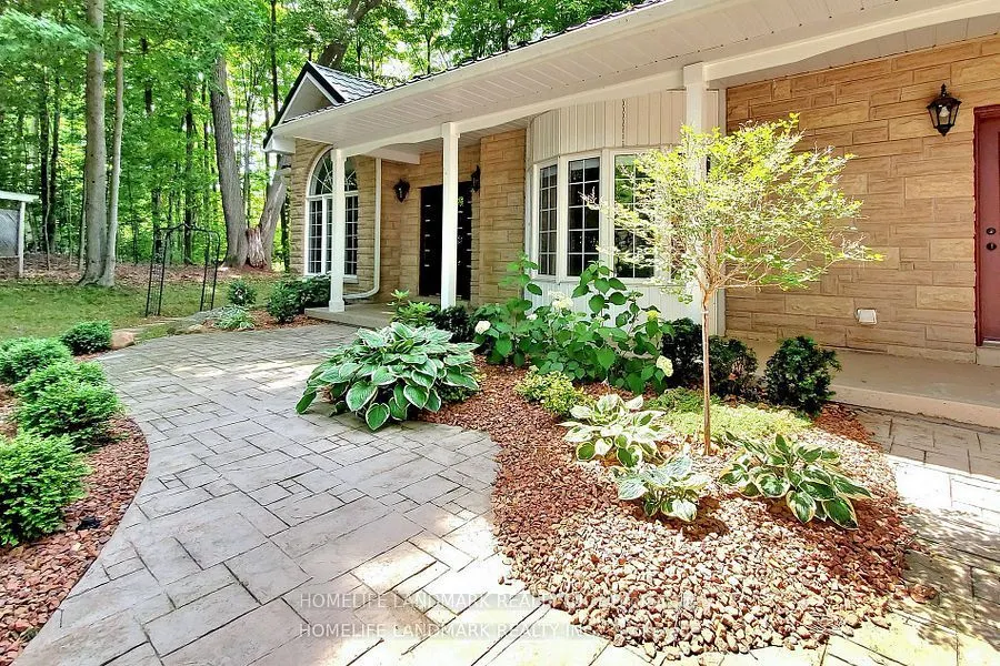 1976 Forest Valley Drive