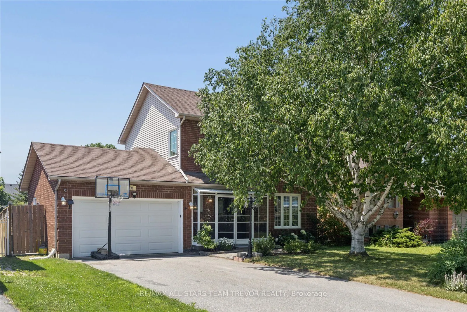 98 Carrick Avenue