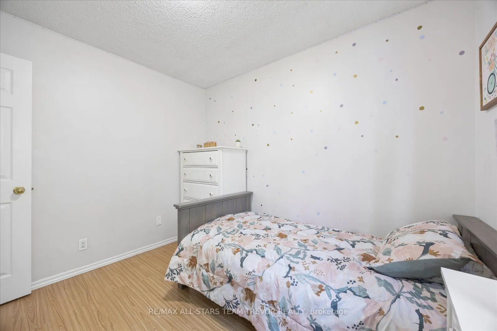 98 Carrick Avenue