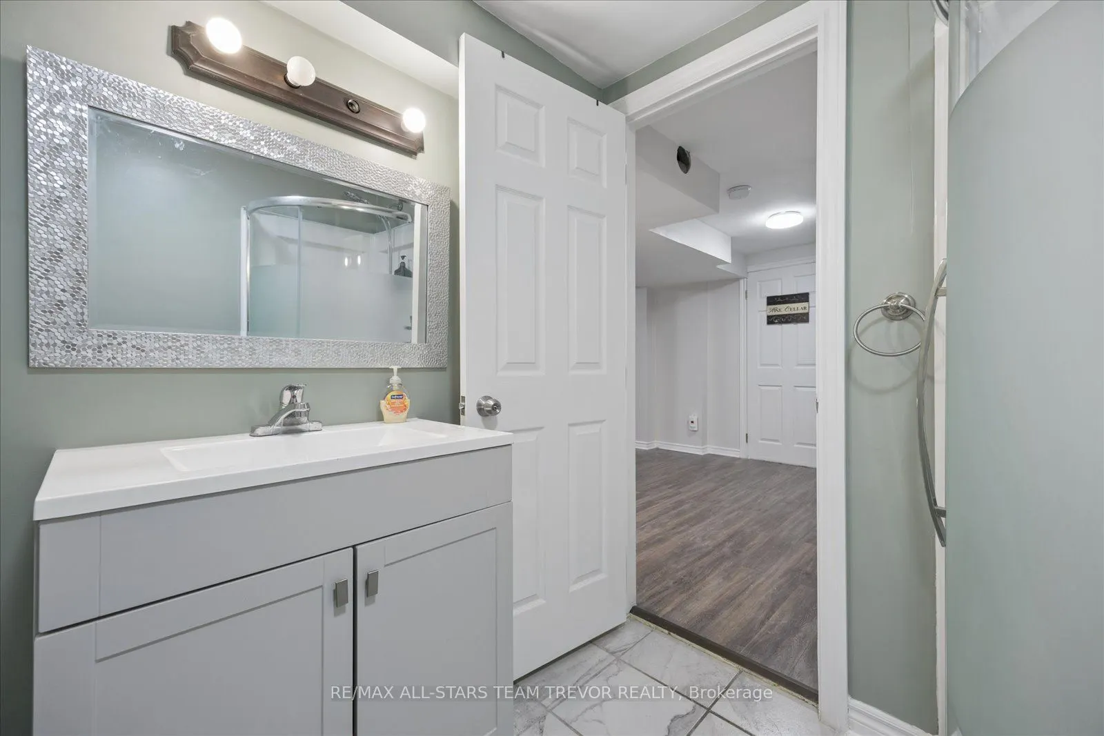 98 Carrick Avenue