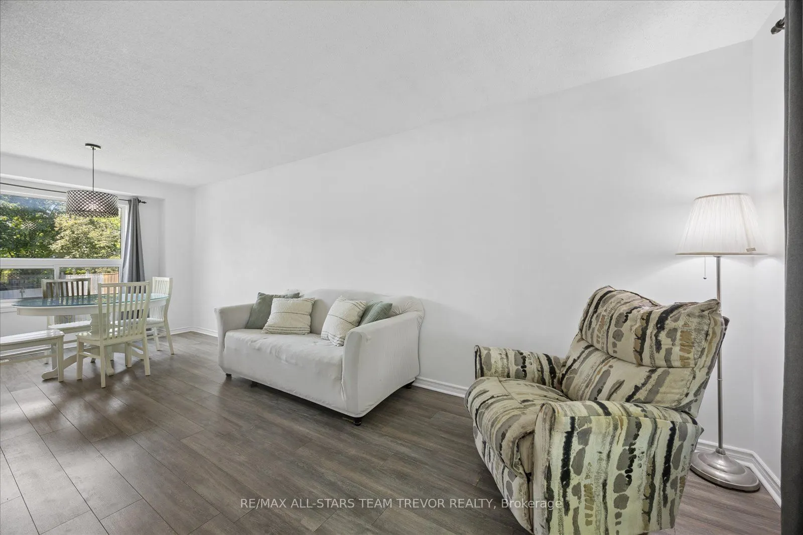 98 Carrick Avenue
