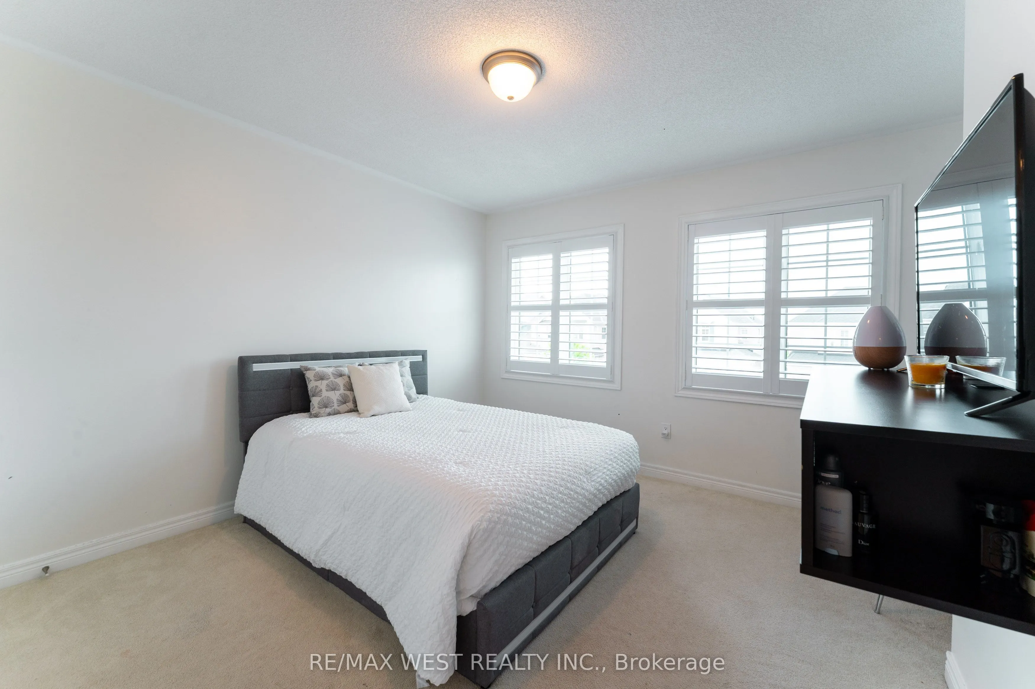 62 Brookview Drive