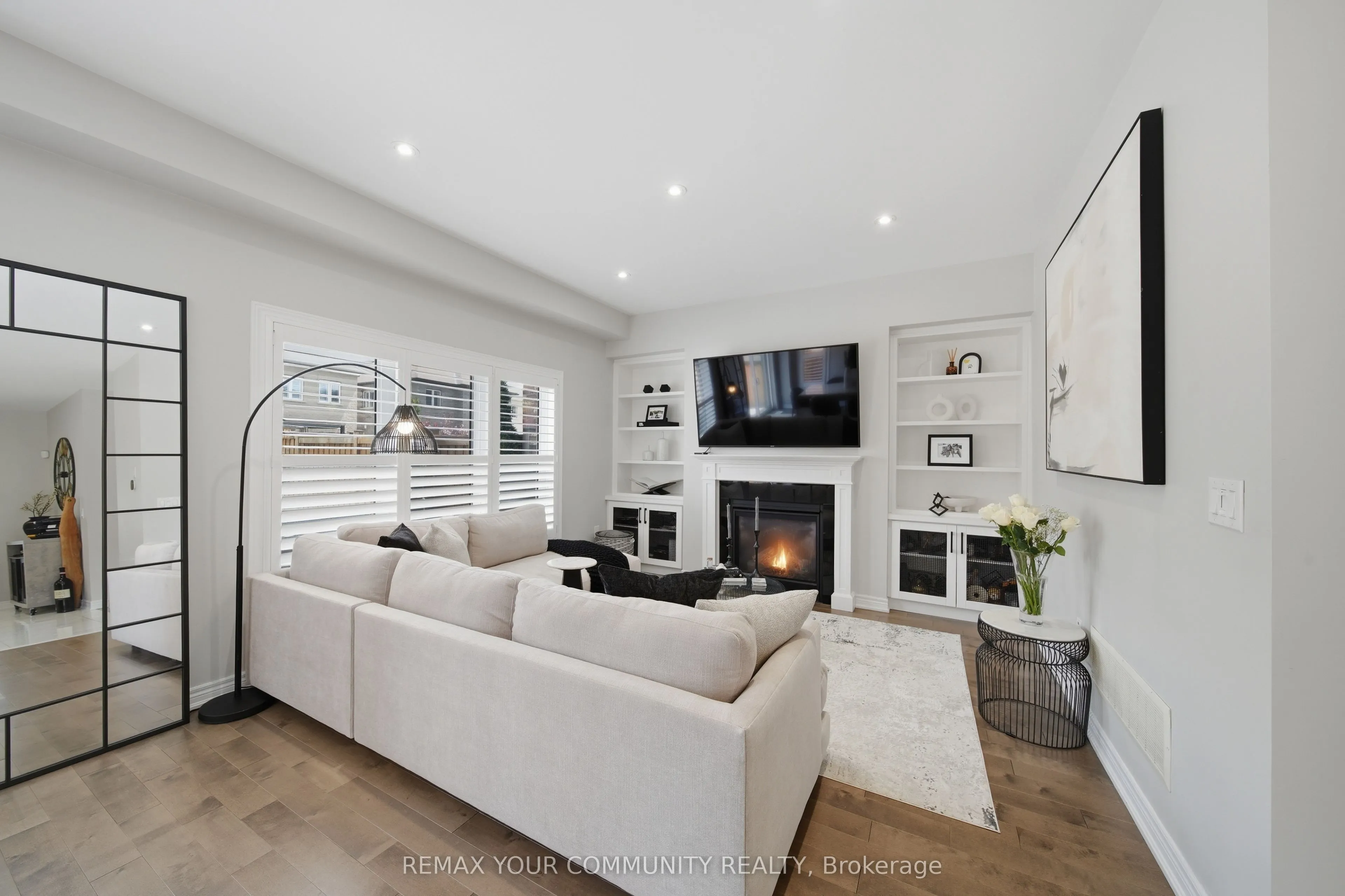 275 Sharon Creek Drive