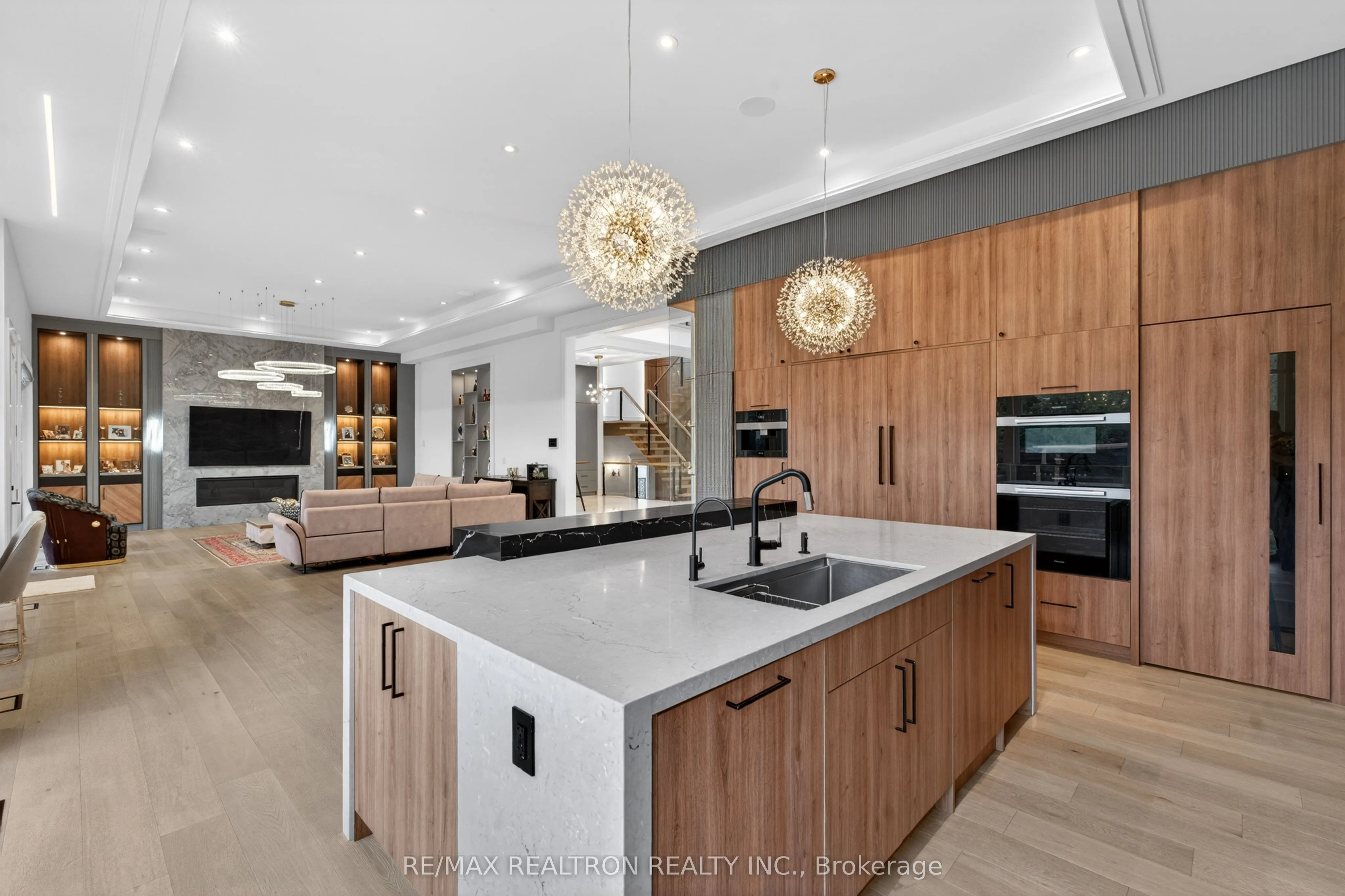 116 OAK Avenue