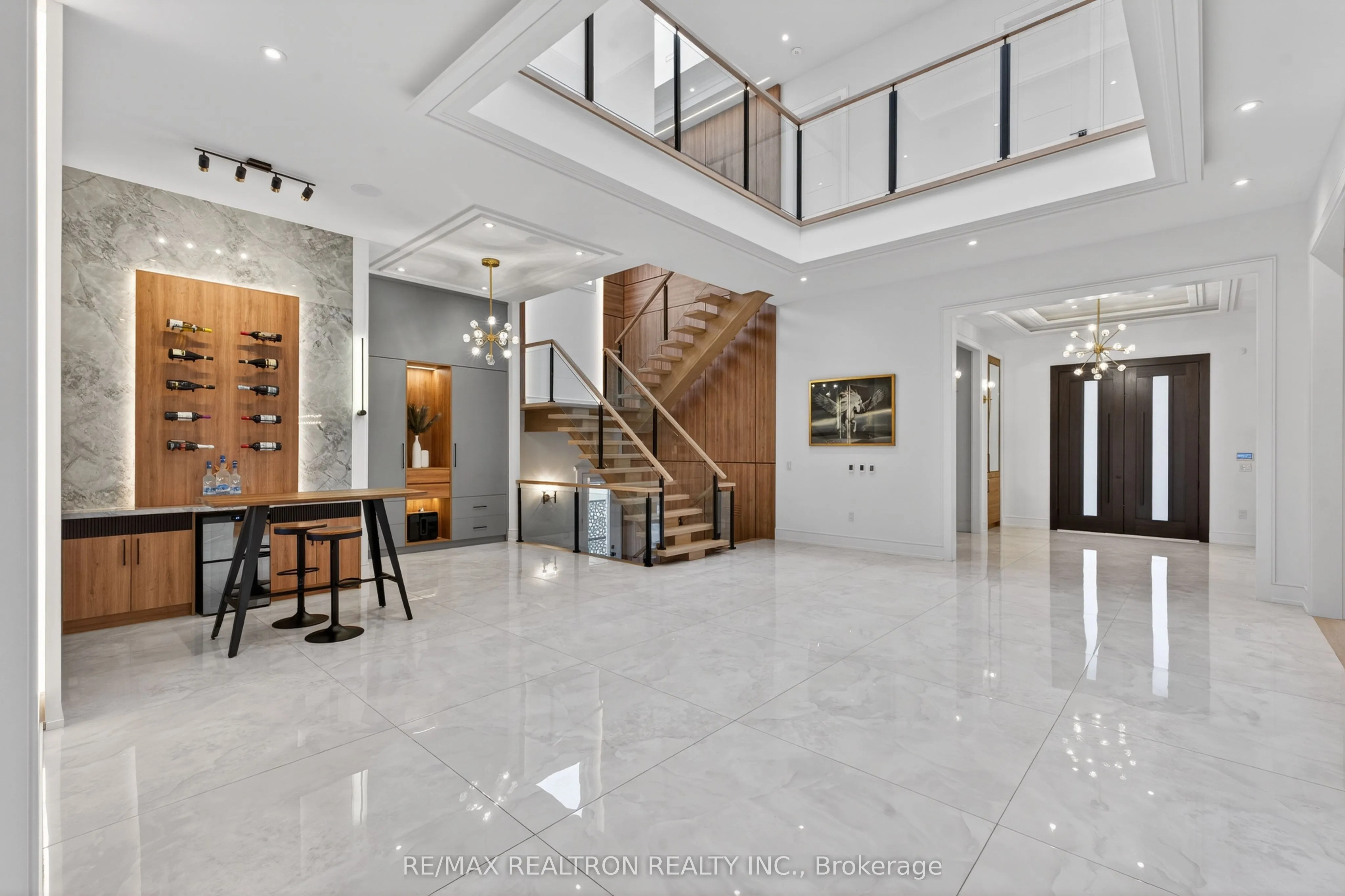 116 OAK Avenue