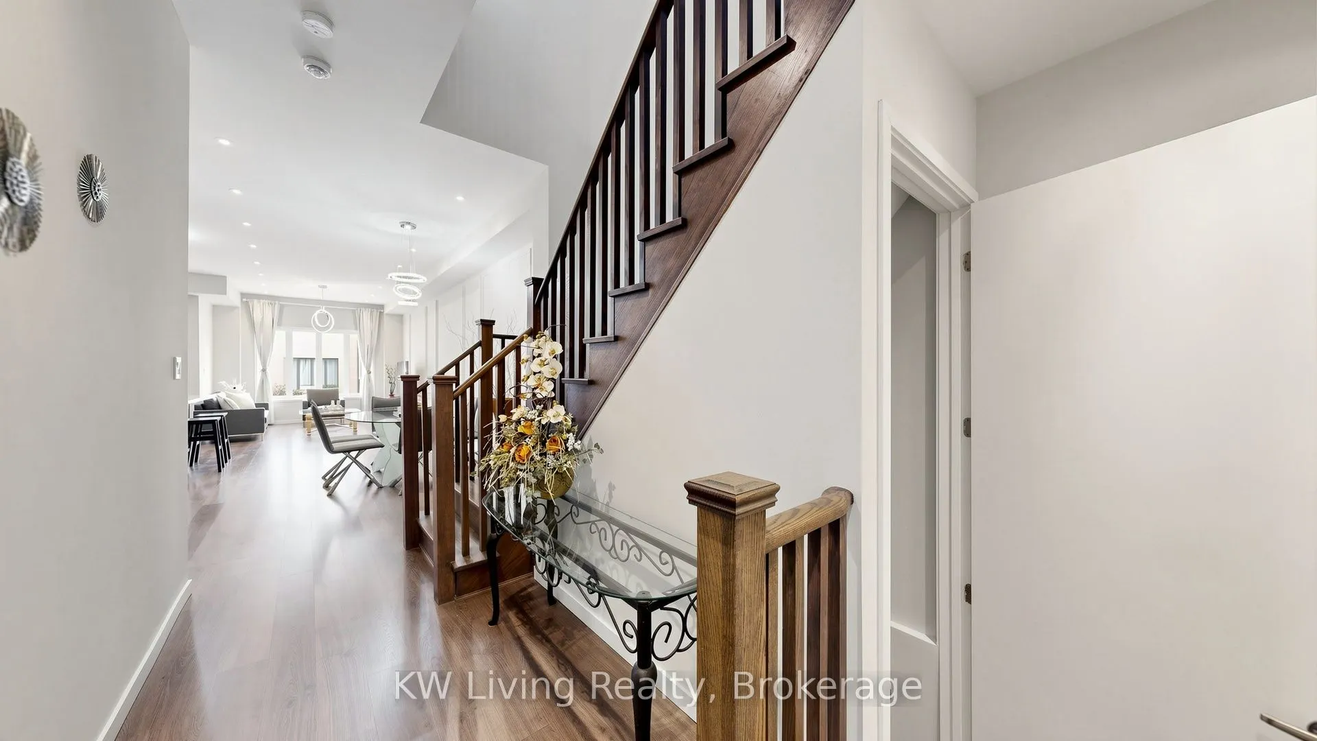 389 Elyse Court