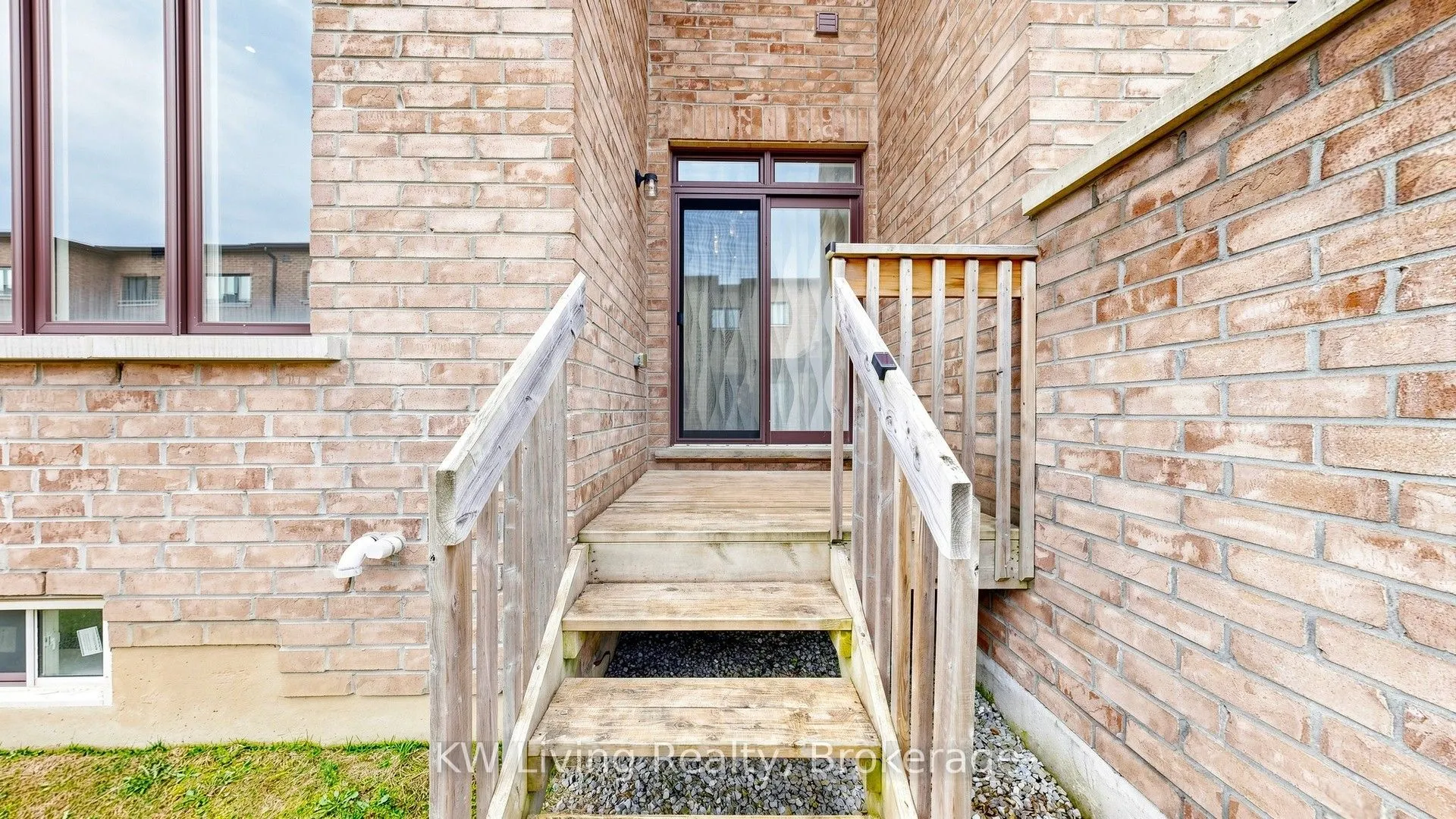389 Elyse Court