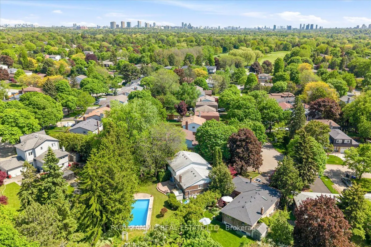 56 Coral Harbour Crescent