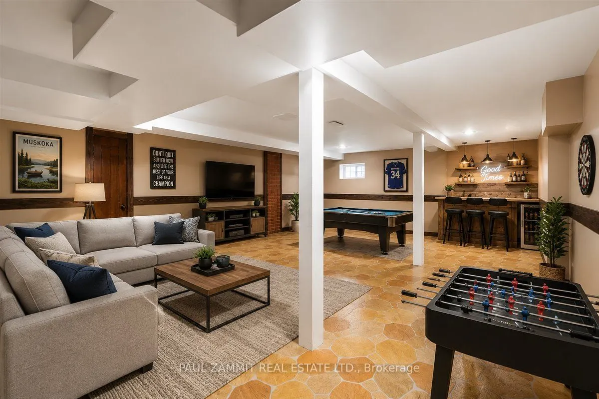 56 Coral Harbour Crescent