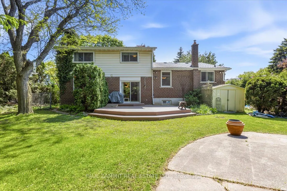 56 Coral Harbour Crescent