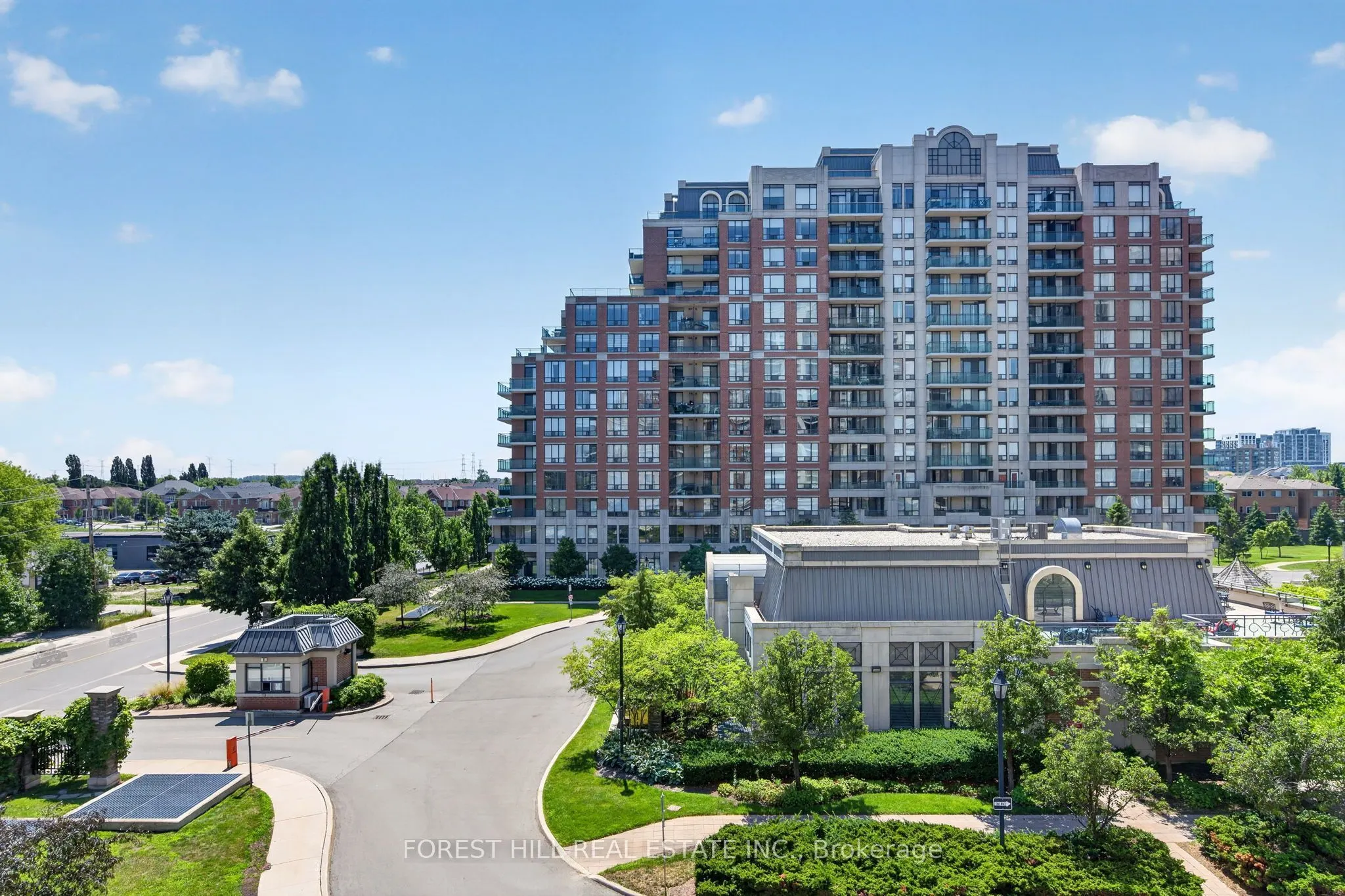 350 Red Maple Road #407