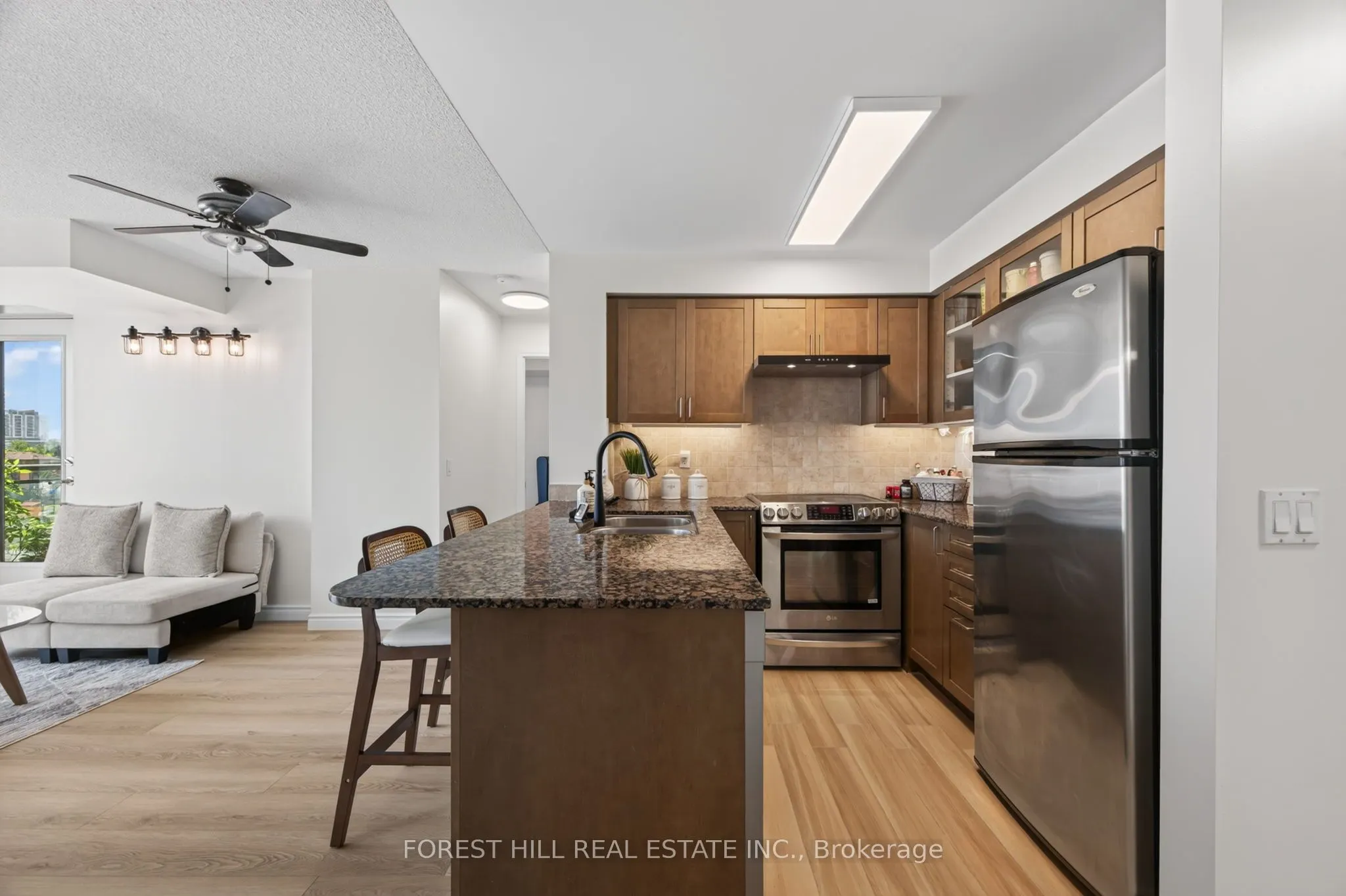 350 Red Maple Road #407
