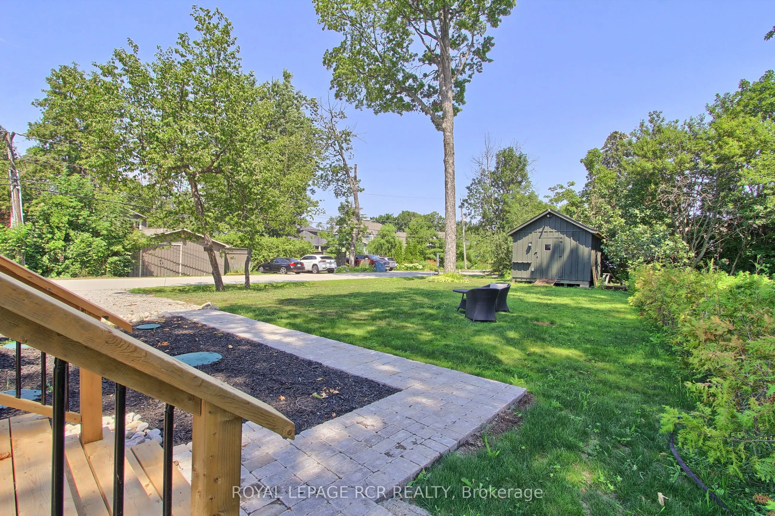 3967 Algonquin Avenue