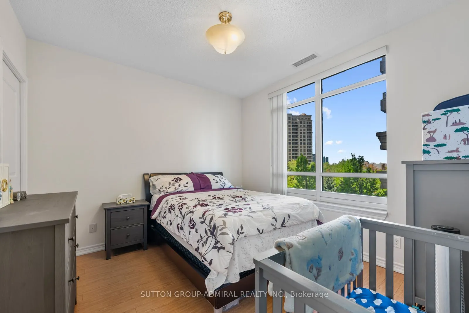 9255 Jane Street #215
