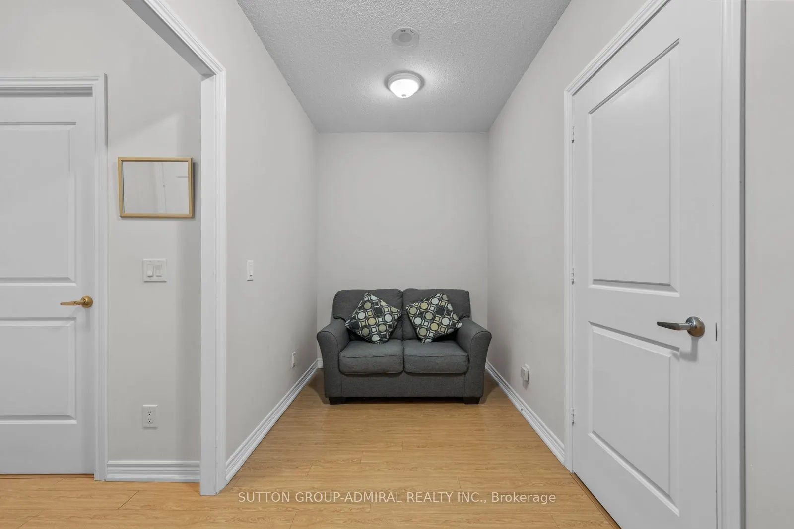 9255 Jane Street #215