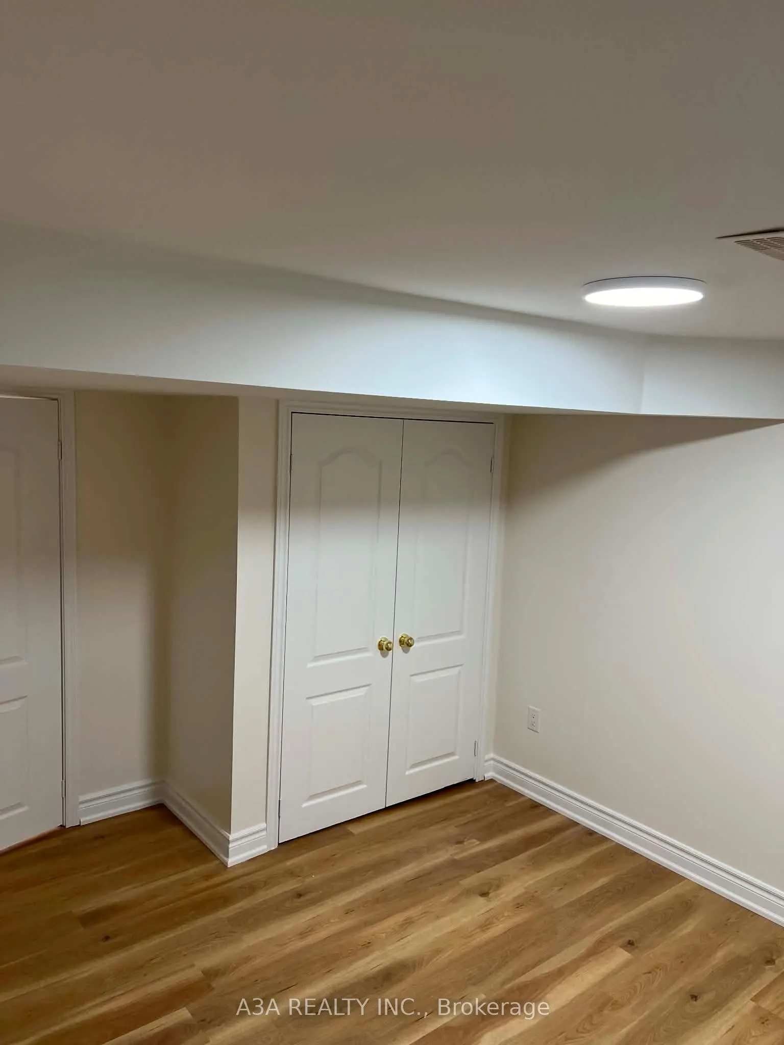 4 Bamburg Street #Basement