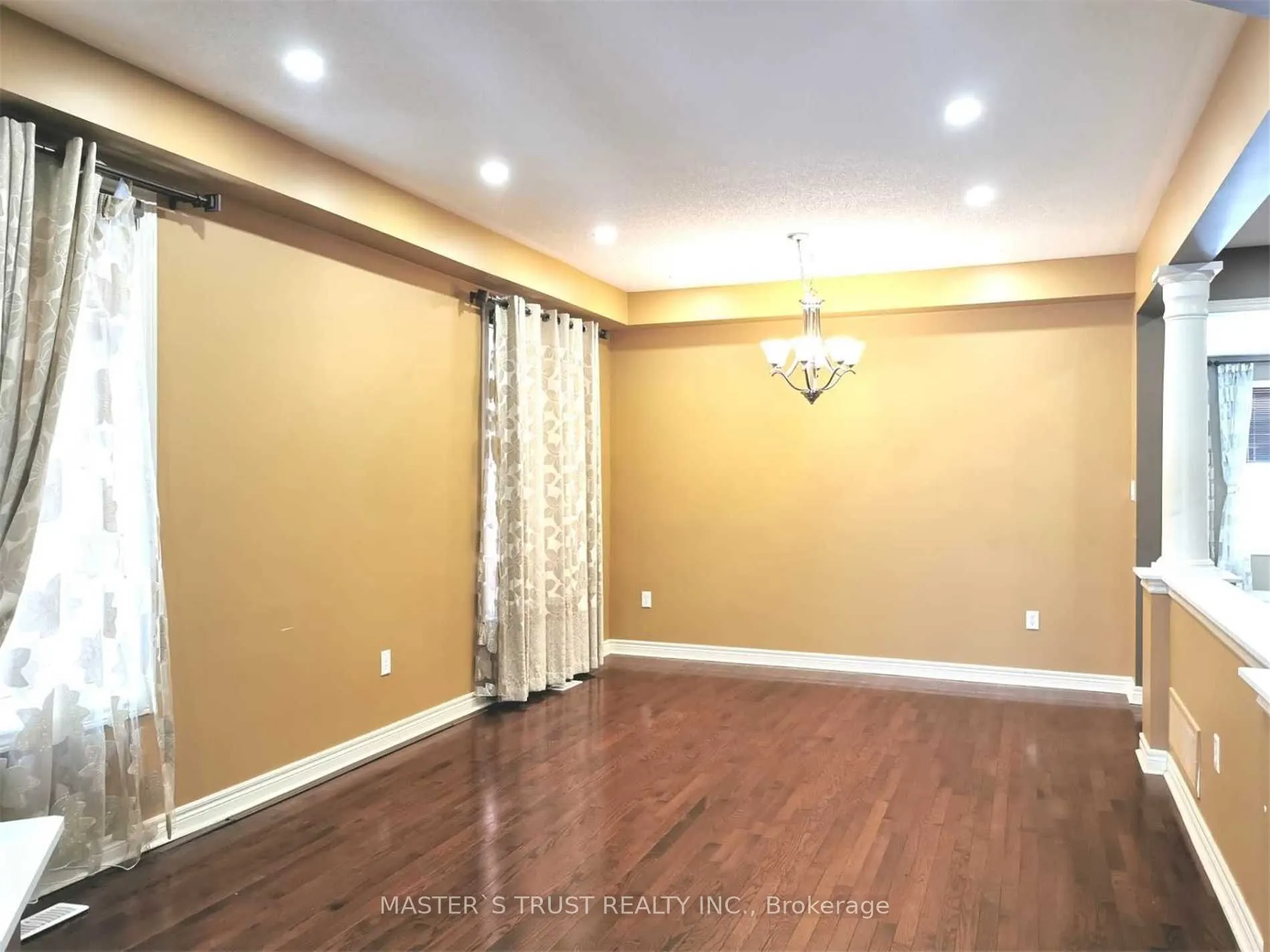 213 River Ridge Boulevard