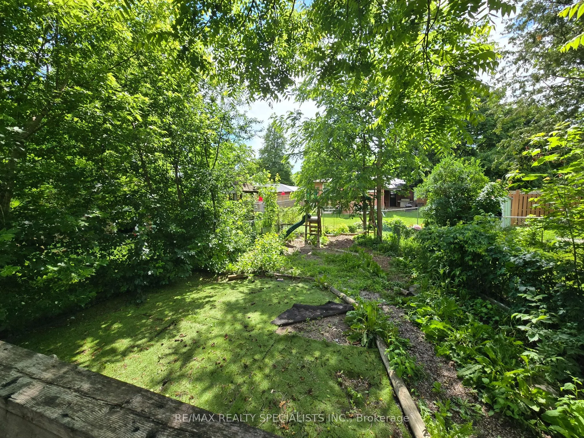 24 Stewart Avenue