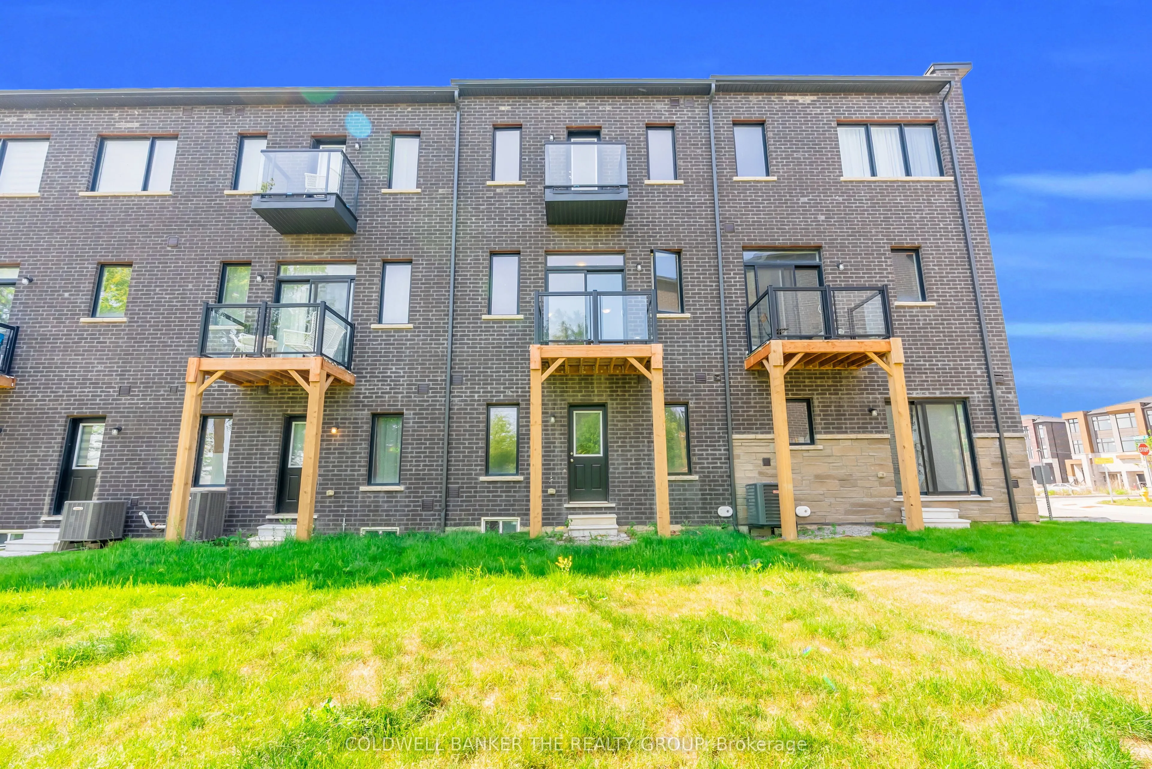 24 Wascana Road