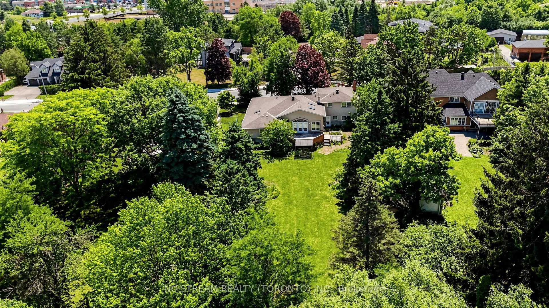 20 Blackforest Drive