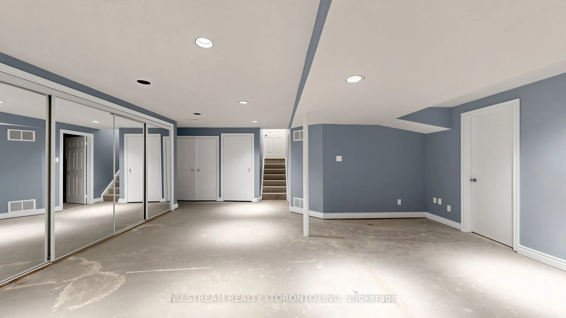 20 Blackforest Drive