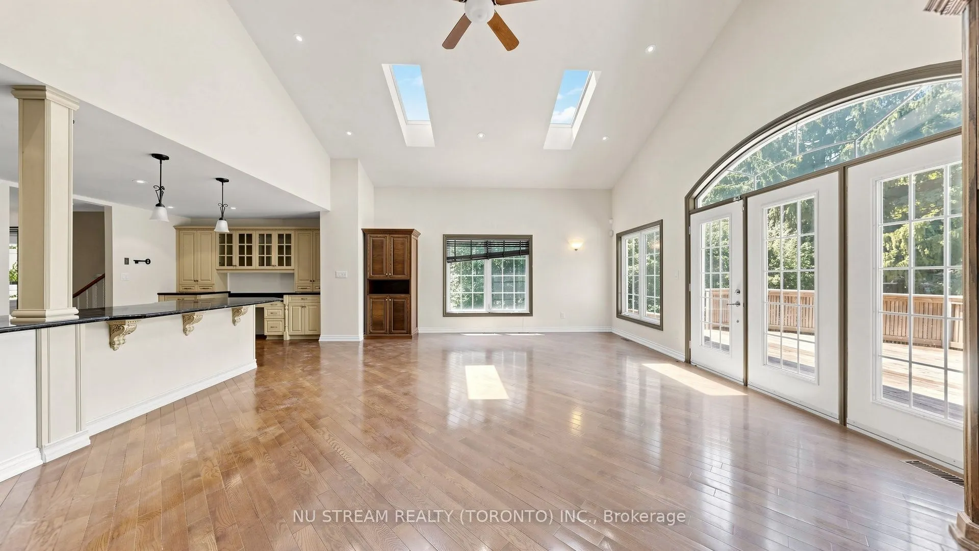 20 Blackforest Drive