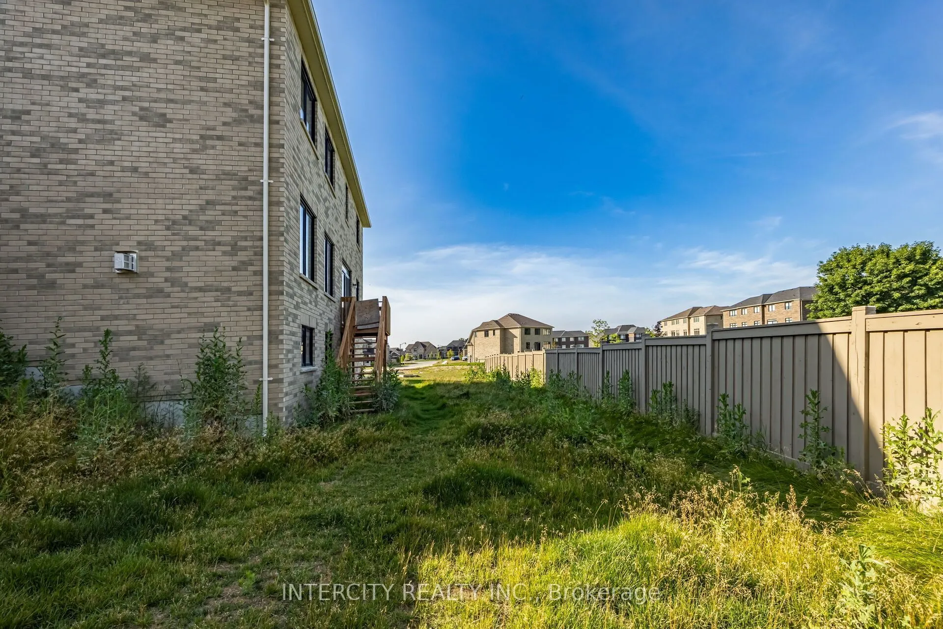 8 Elderberry Way