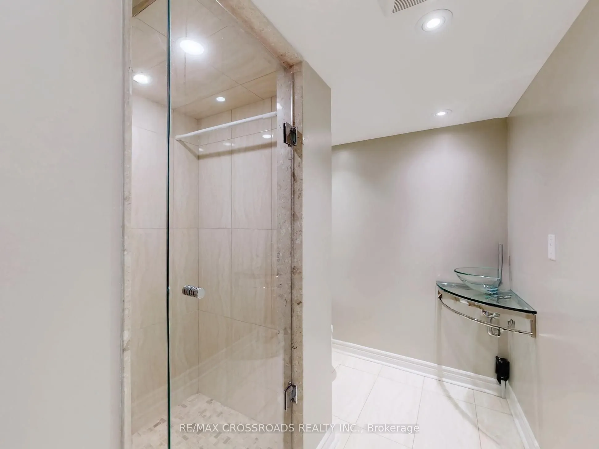 39 Pantano Drive
