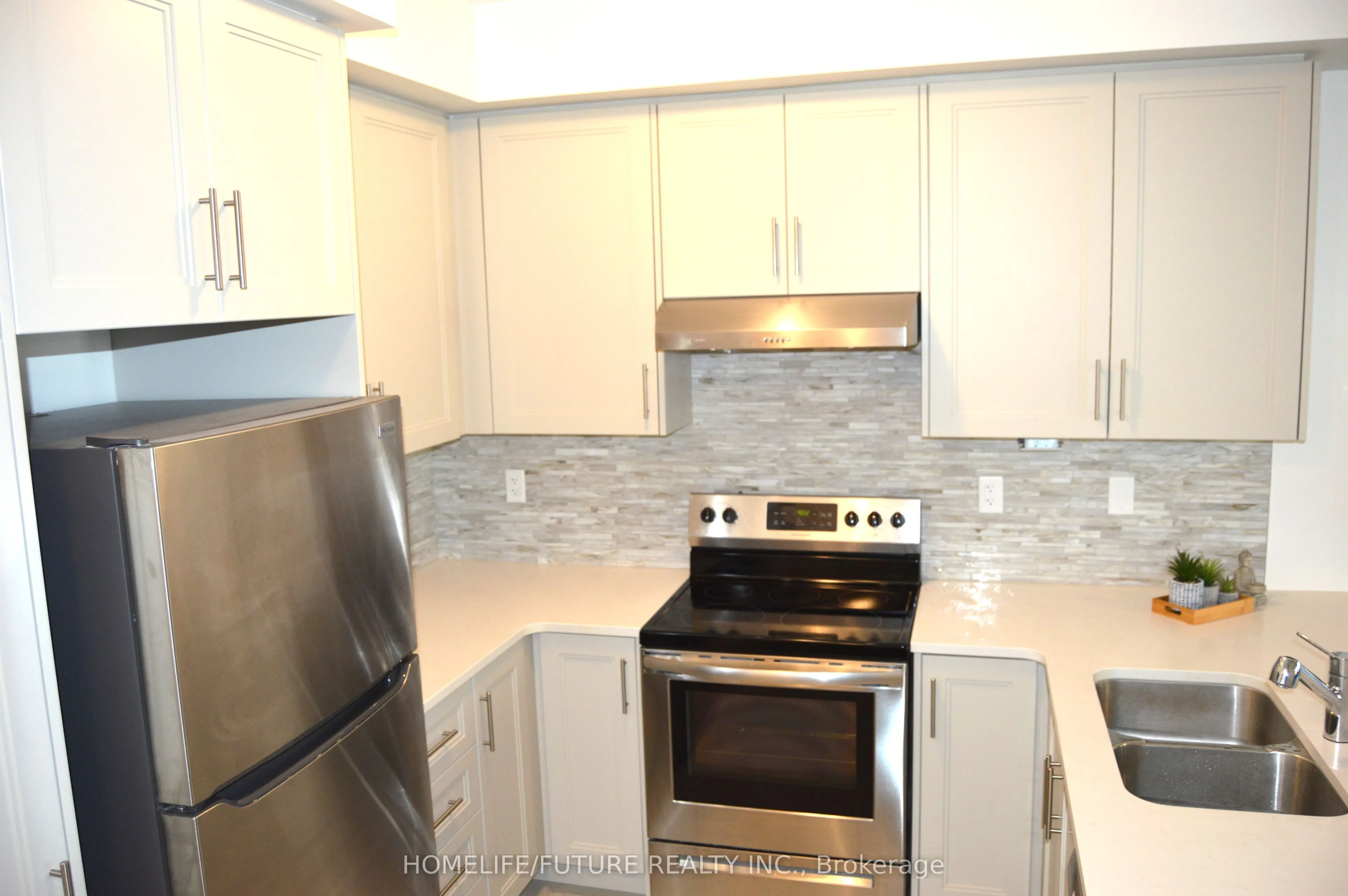 25 Mel Irving Drive