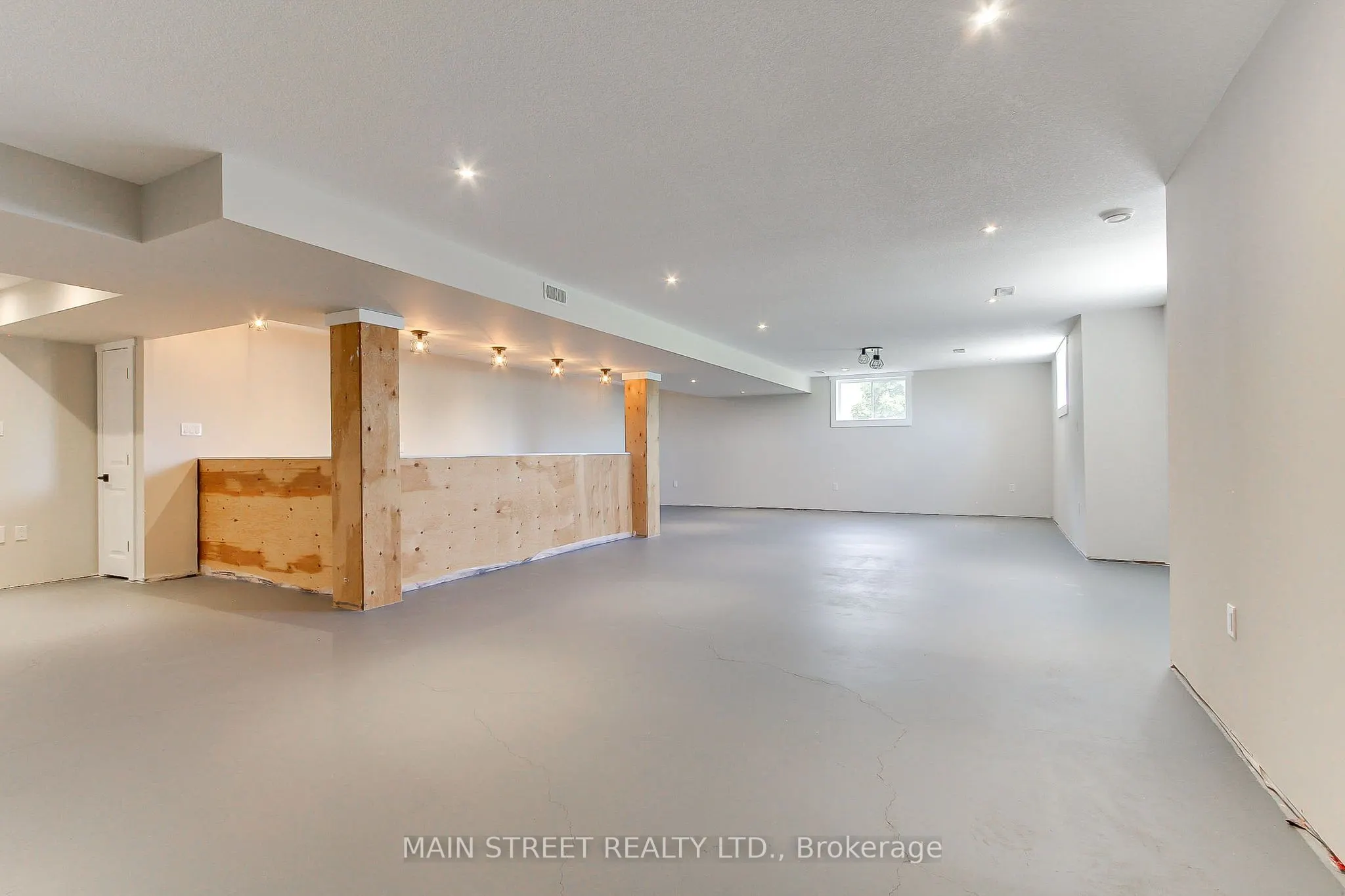 13 Brolley Crescent
