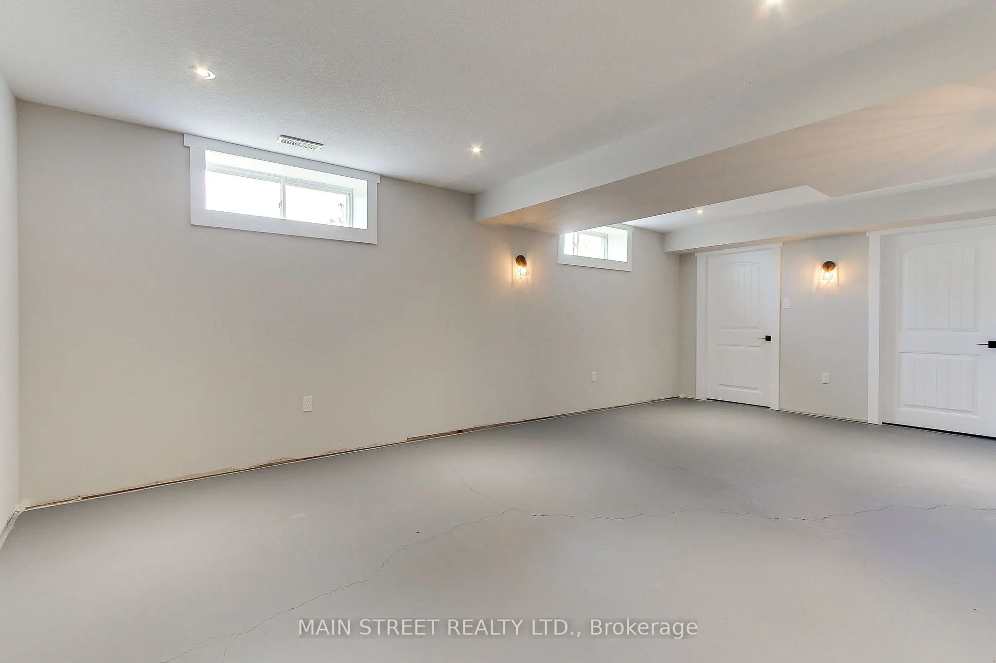 13 Brolley Crescent