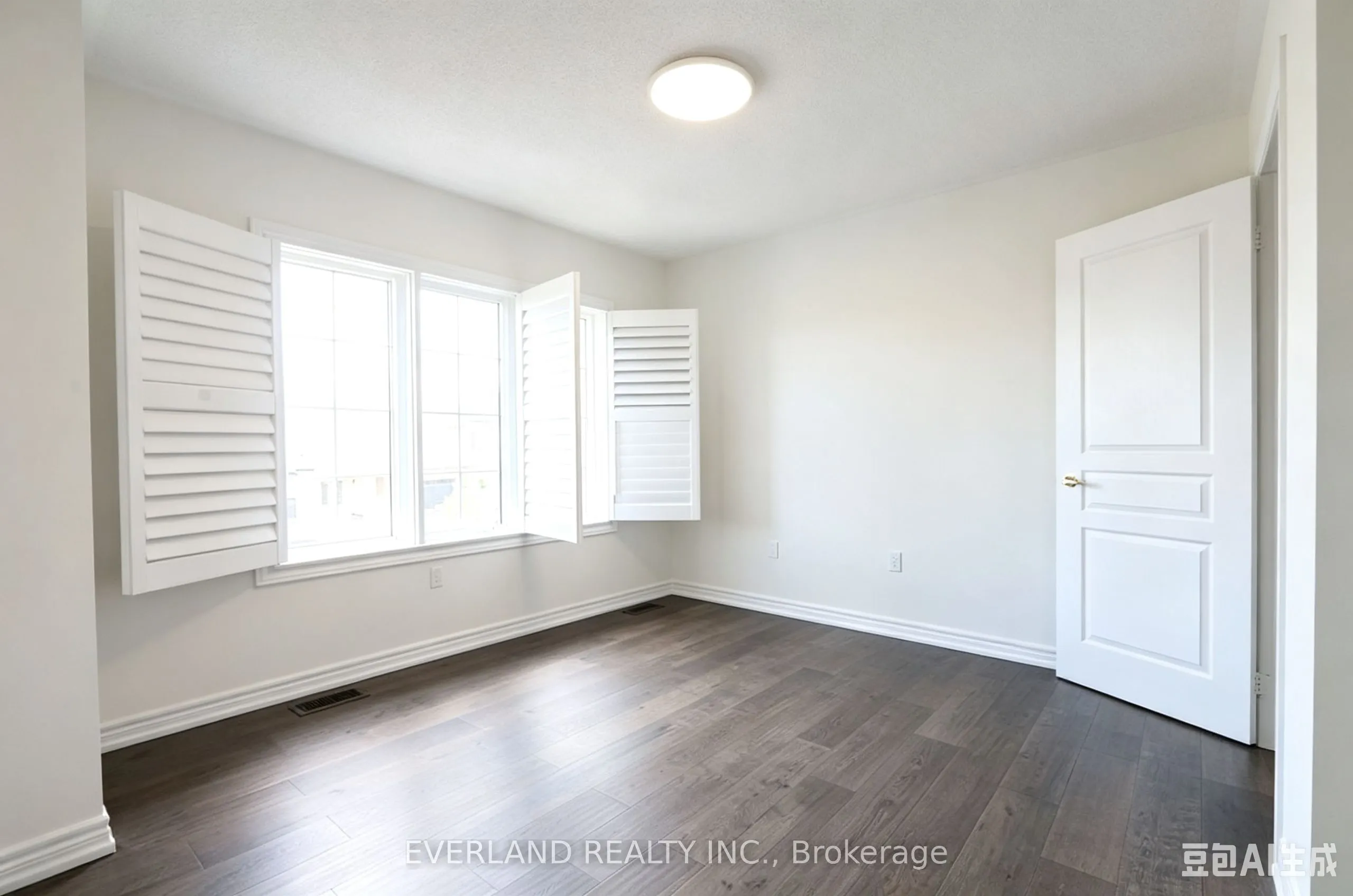51 Lucida Court