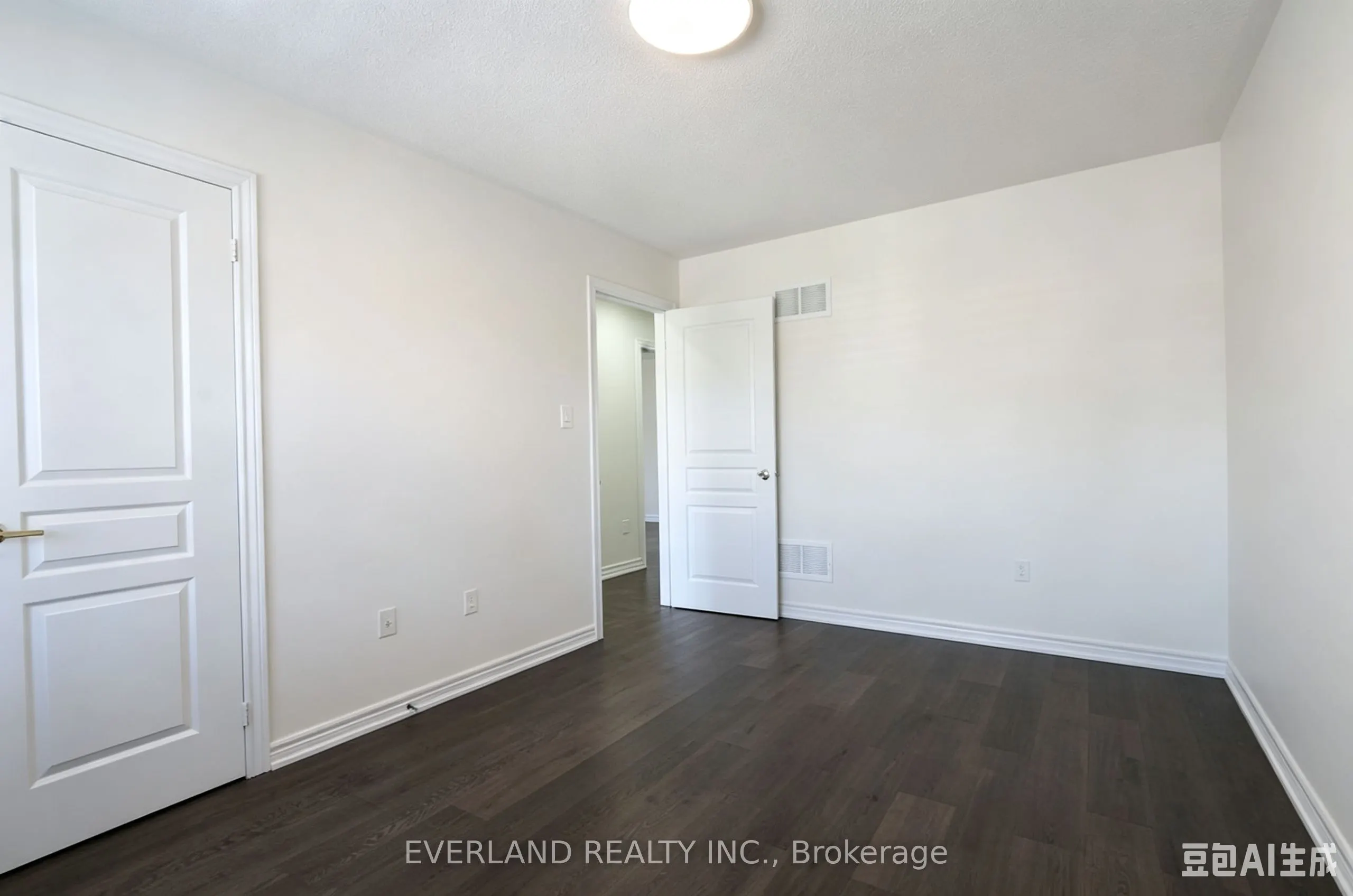 51 Lucida Court