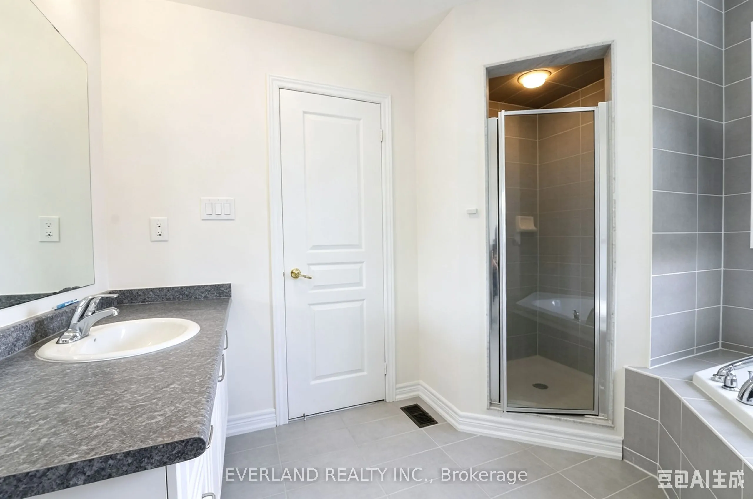 51 Lucida Court