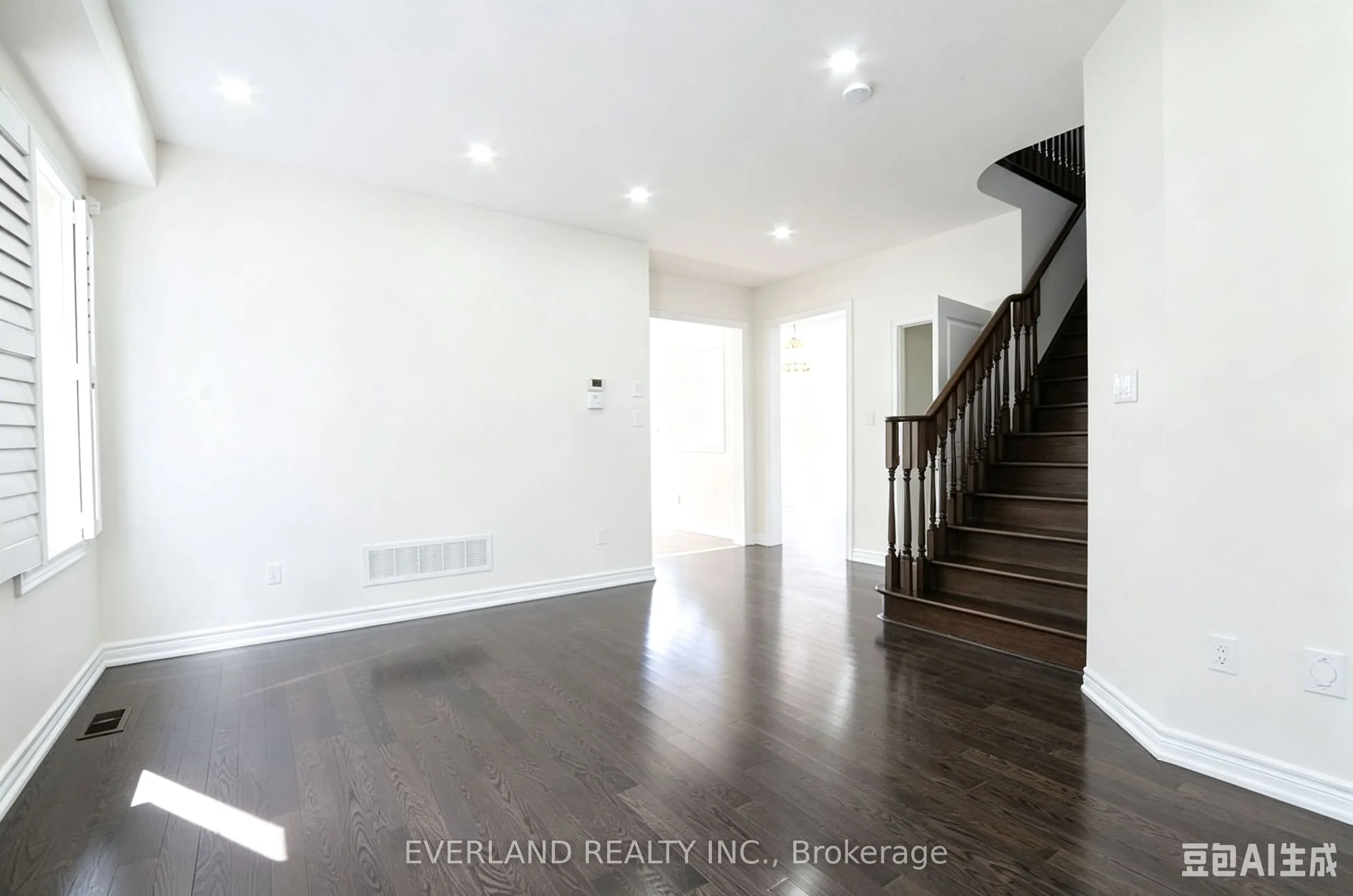 51 Lucida Court