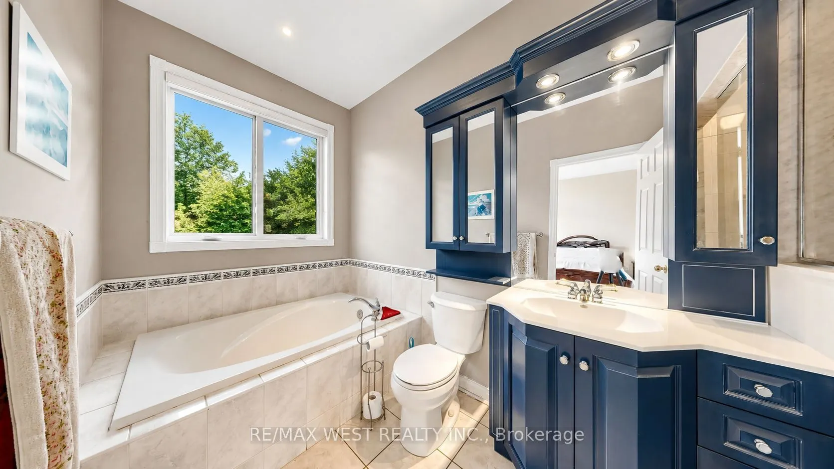 71 Gidleigh Park Crescent
