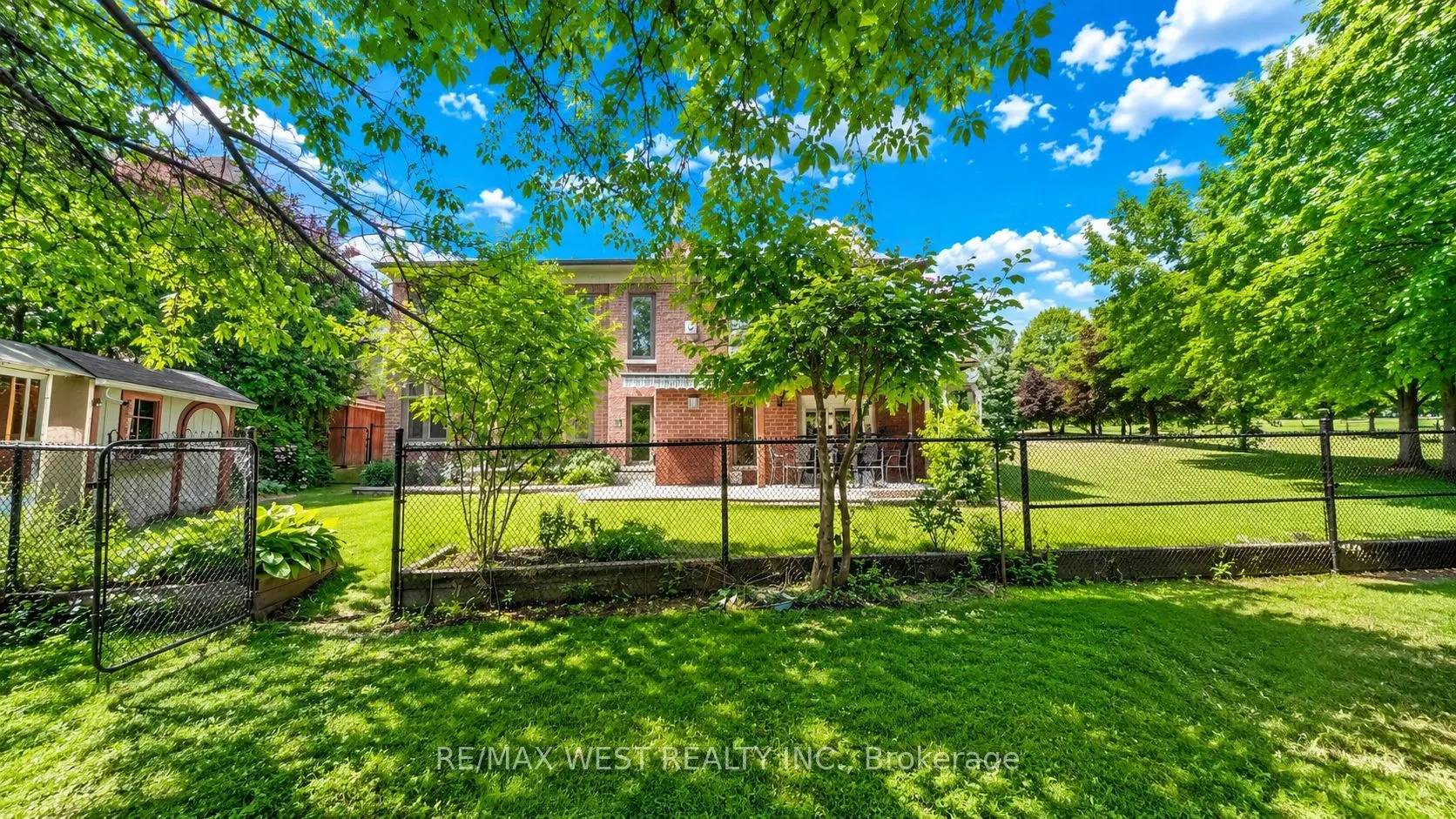 71 Gidleigh Park Crescent