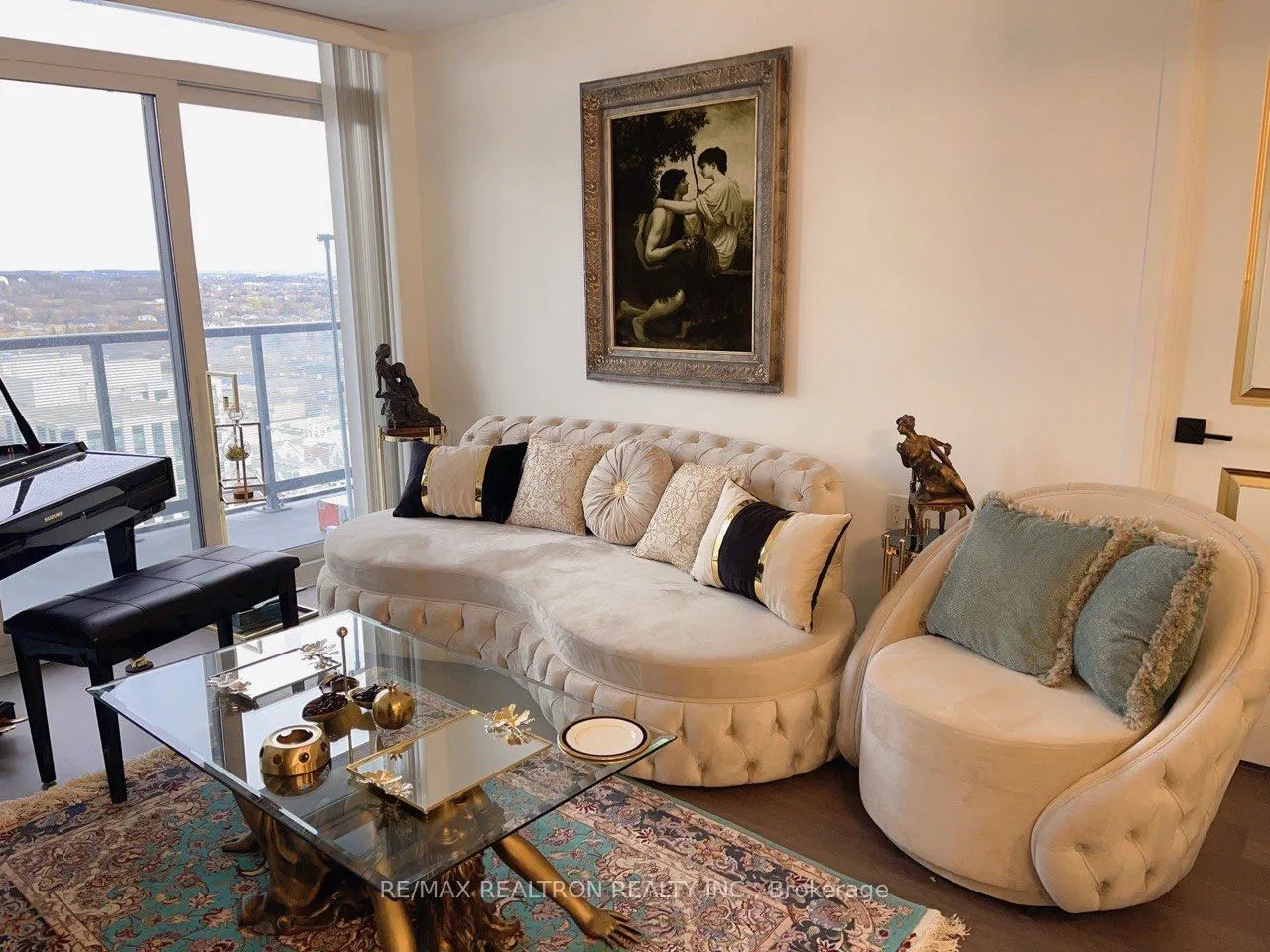 55 Oneida Crescent E #1909