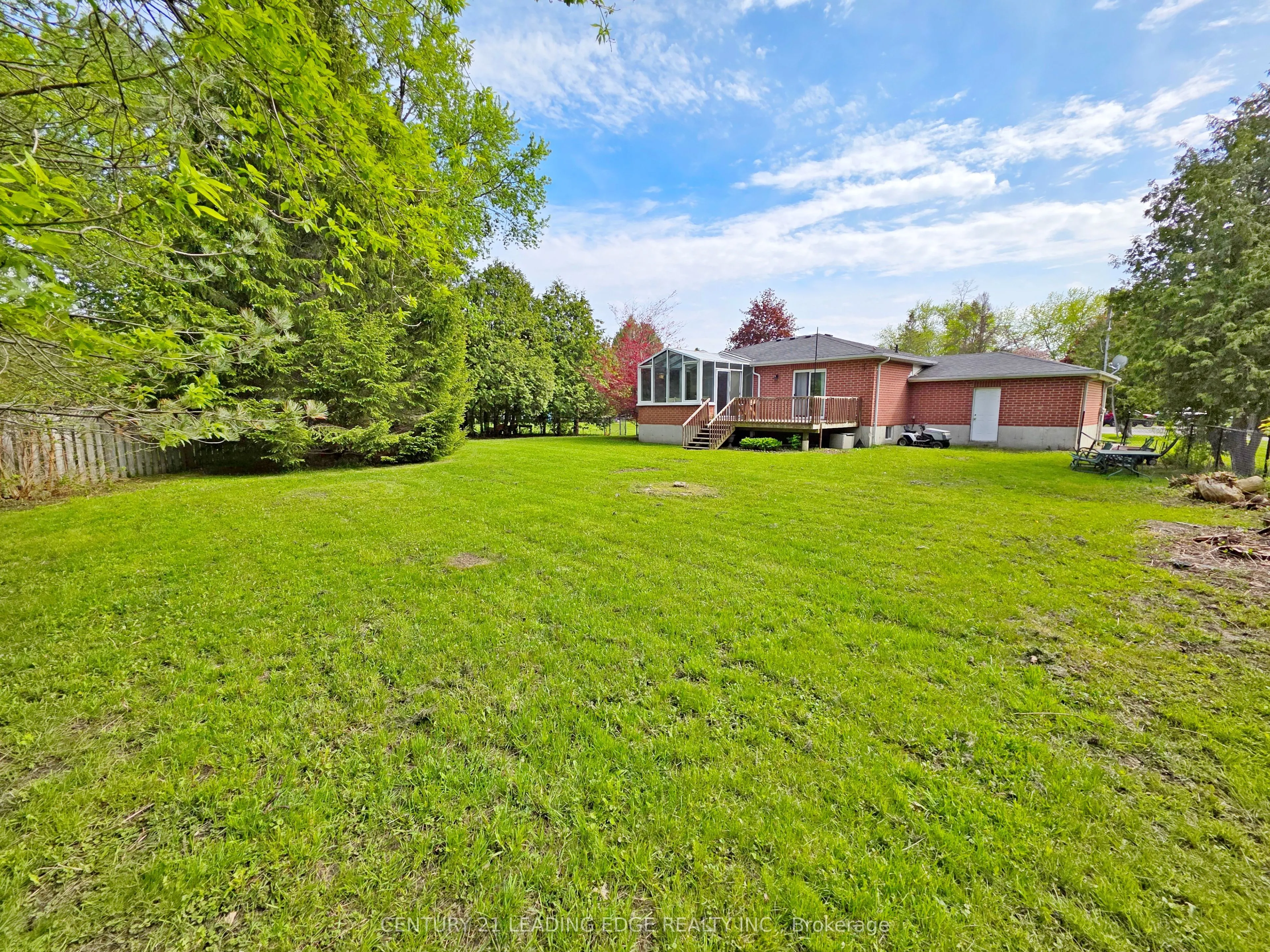 4 Bay Court