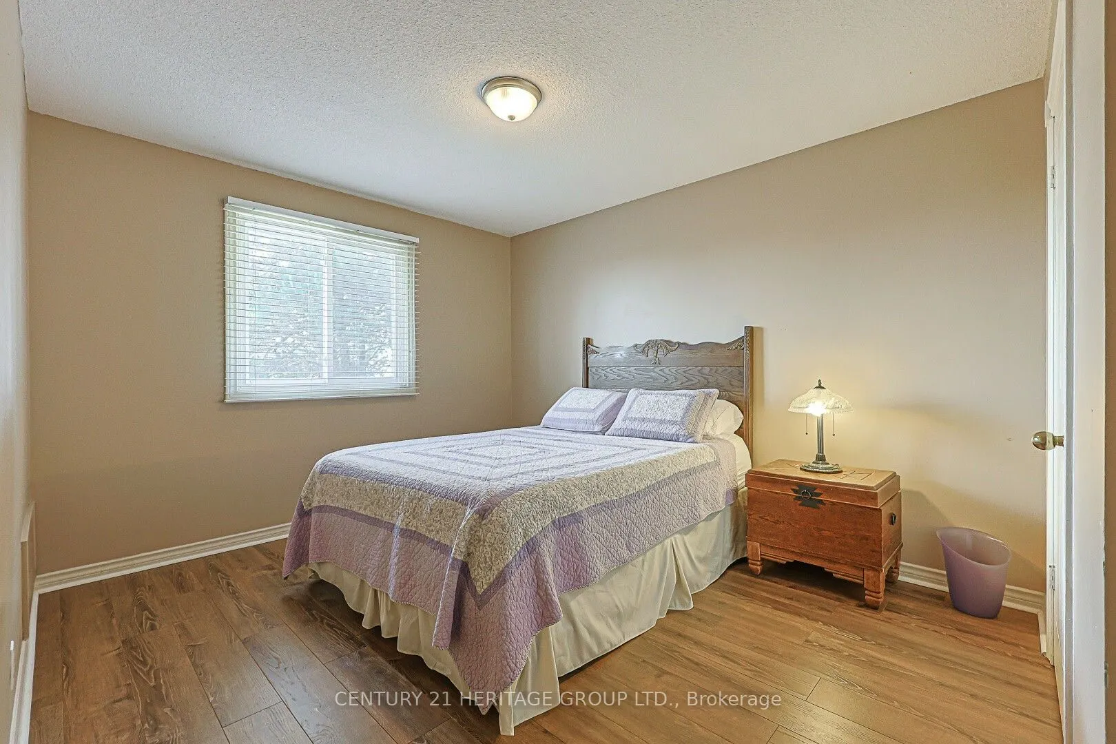 12 Gres Court